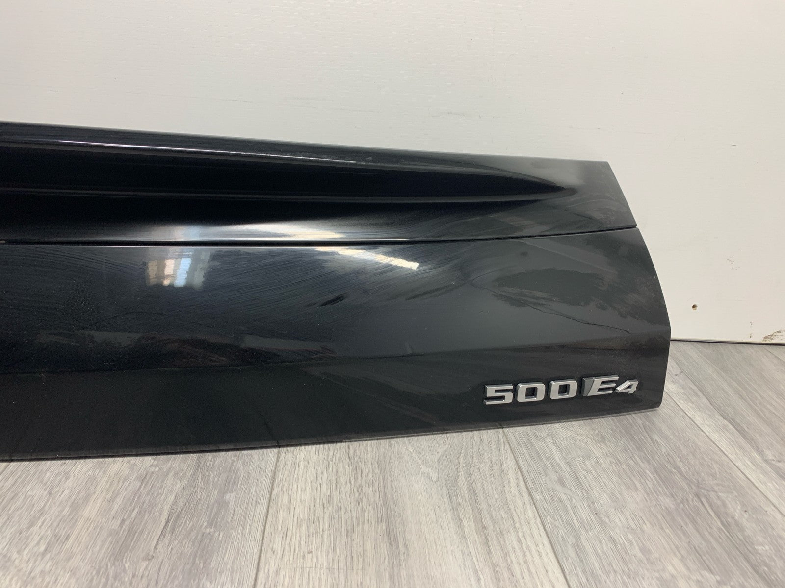 2025 - 2027 CADILLAC OPTIQ 500 E4 TRUNK LID BLACK SPOILER OEM