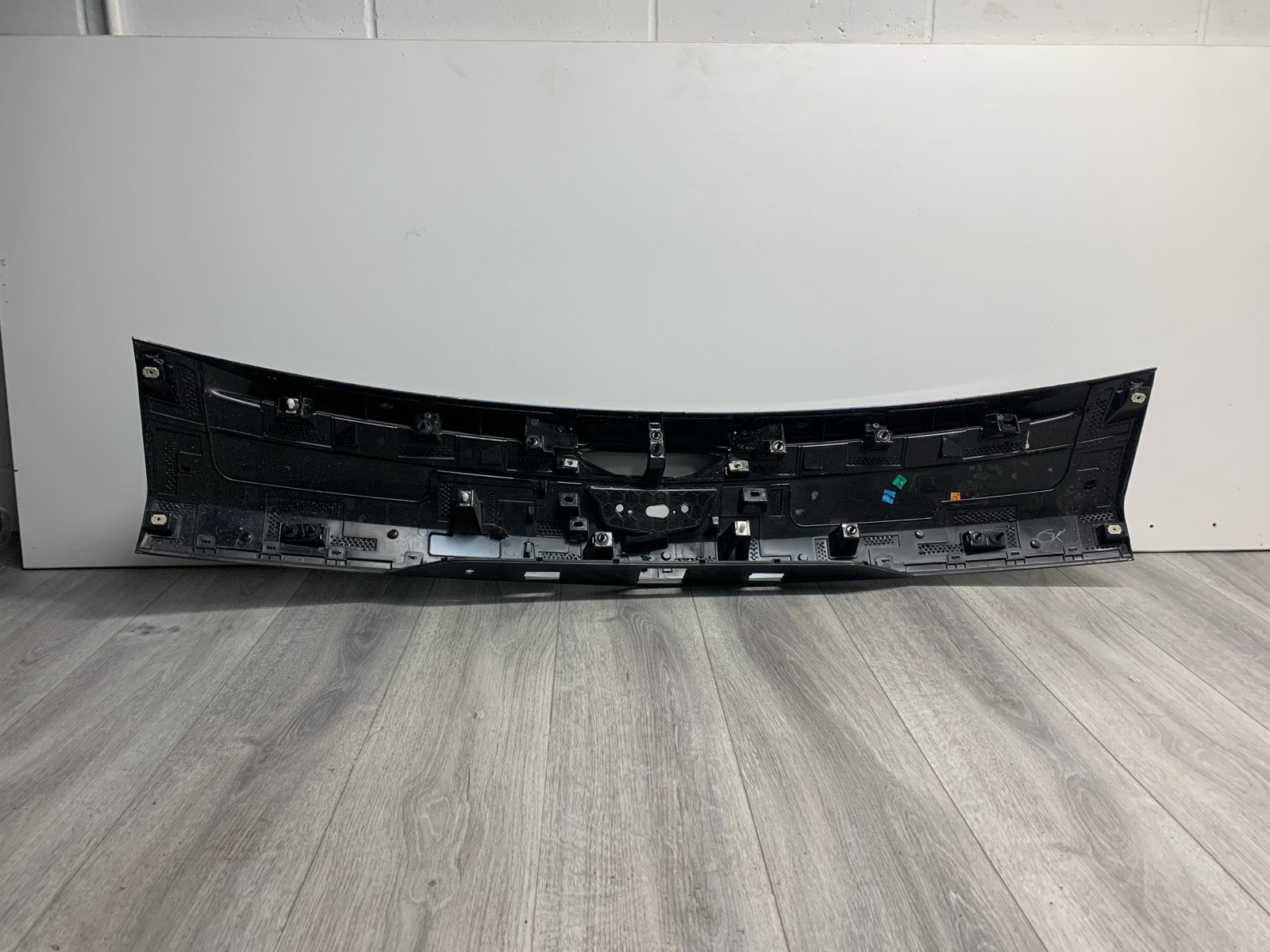 2025 - 2027 CADILLAC OPTIQ 500 E4 TRUNK LID BLACK SPOILER OEM