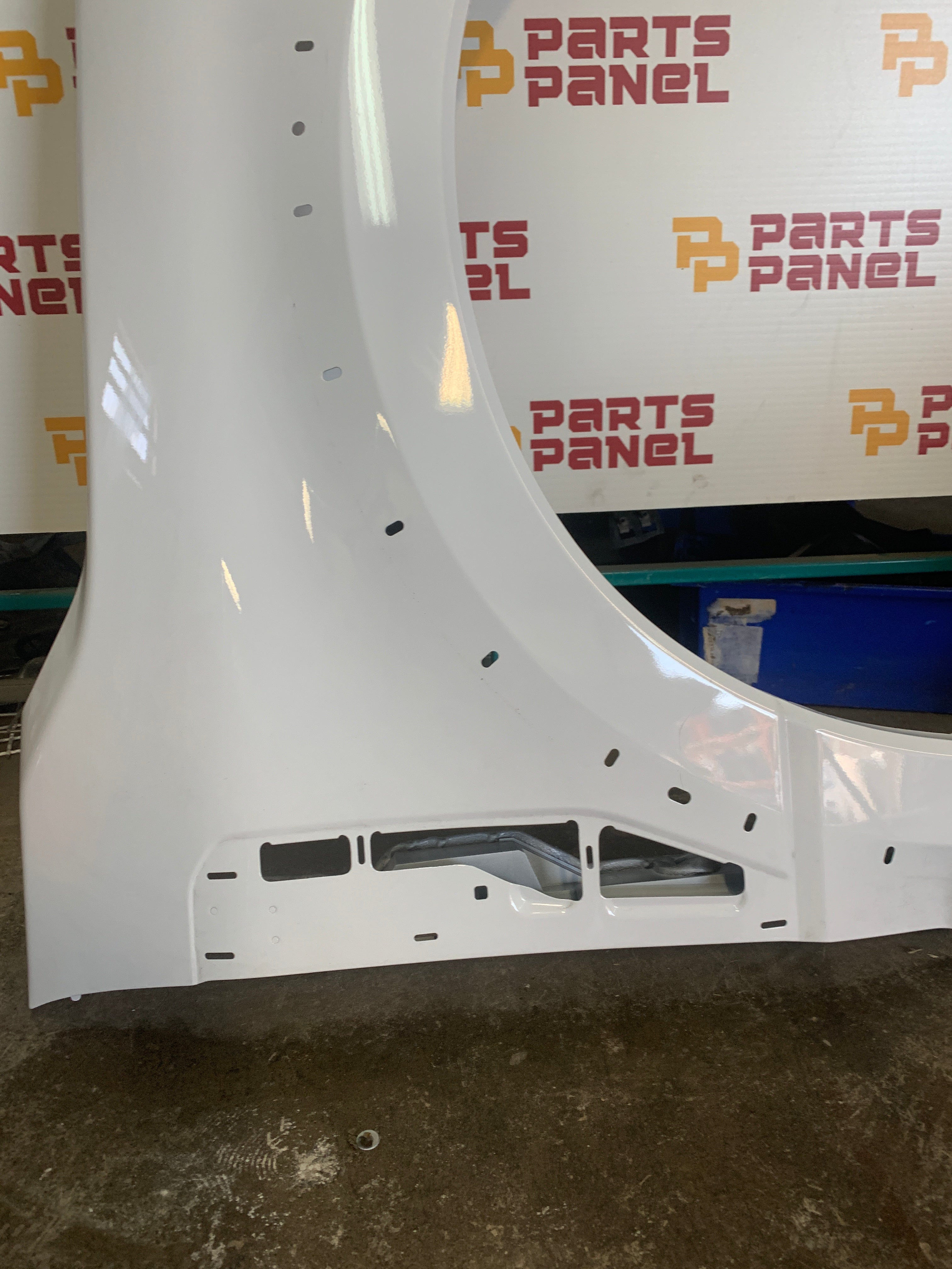 2023 - 2025 FORD F250 F350 F450 F550 SUPER DUTY PASSENGER SIDE FENDER