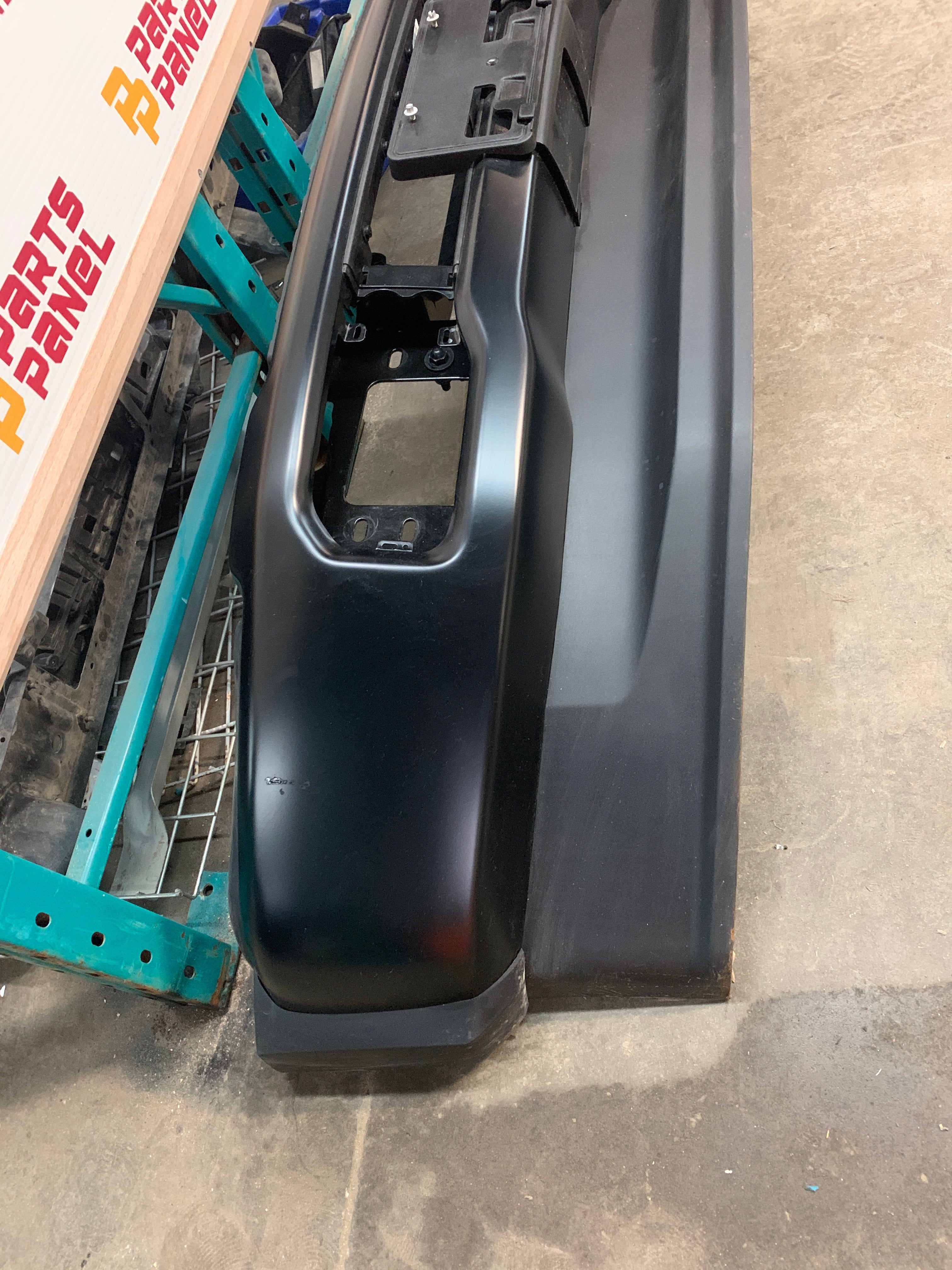2023 - 2025 FORD F250 F350 F450 F550 SUPER DUTY FRONT BUMPER ASSEMBLY