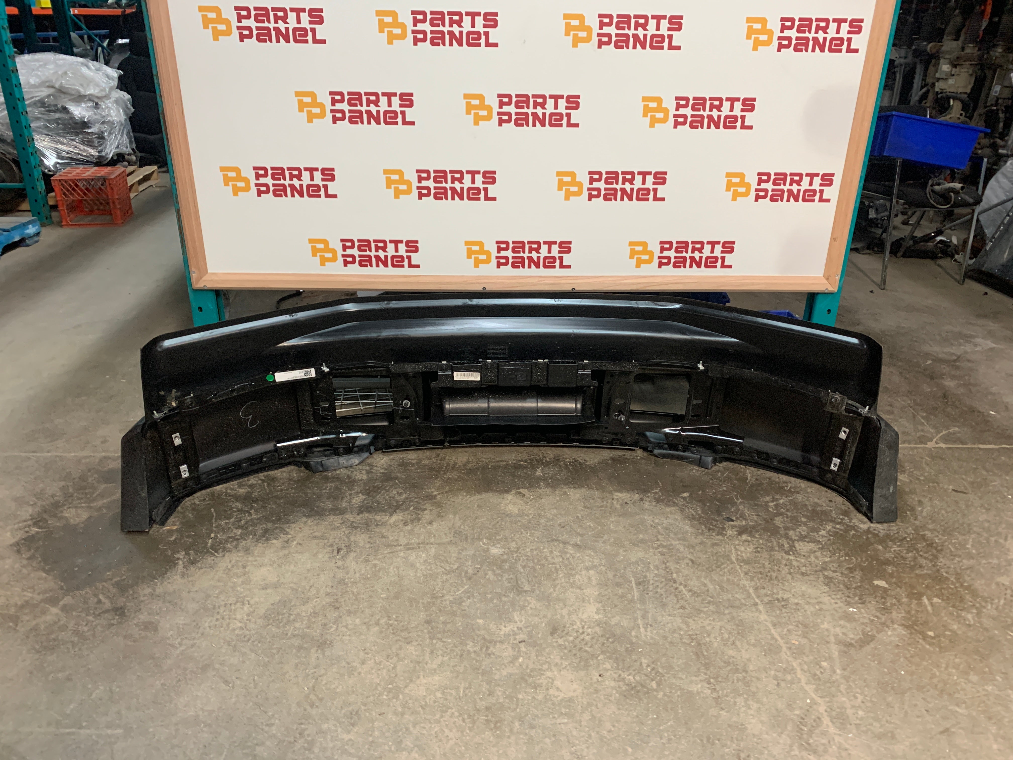 2023 - 2025 FORD F250 F350 F450 F550 SUPER DUTY FRONT BUMPER ASSEMBLY