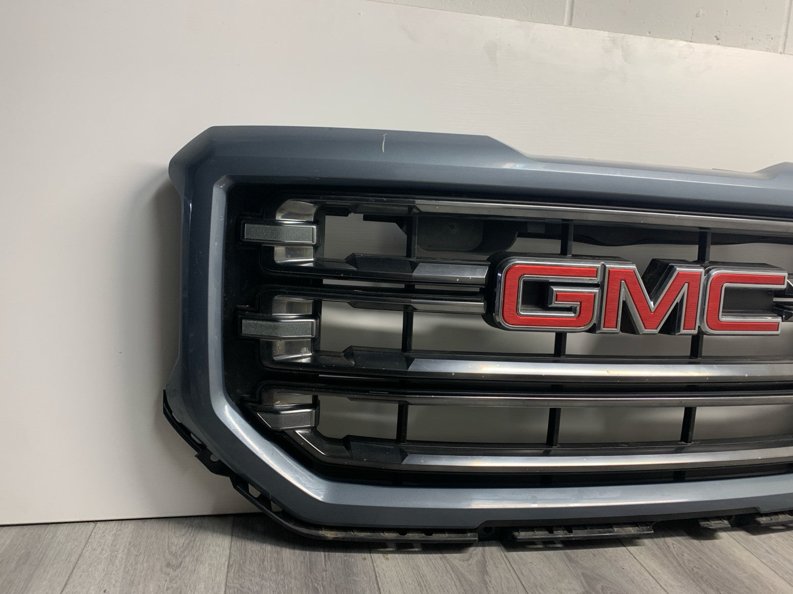 2016 - 2019 GMC SIERRA 1500 FRONT GRILLE 23496236