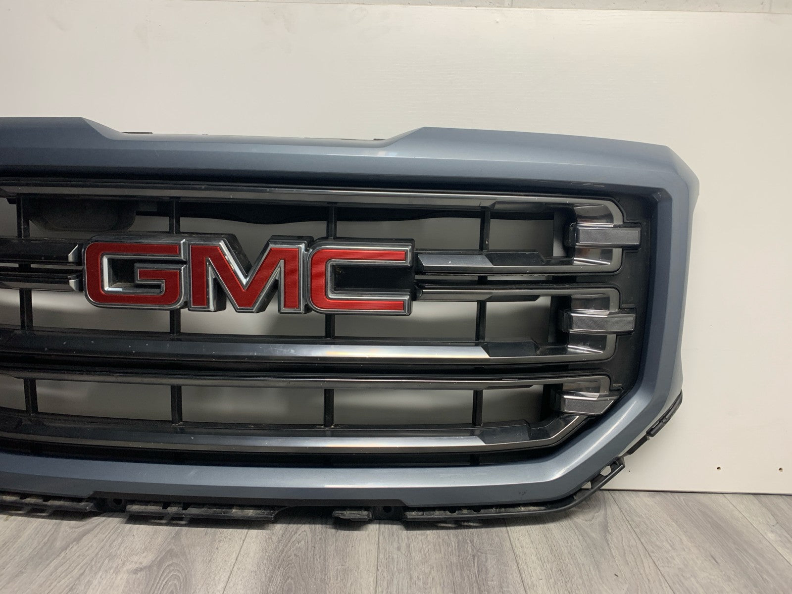 2016 - 2019 GMC SIERRA 1500 FRONT GRILLE 23496236