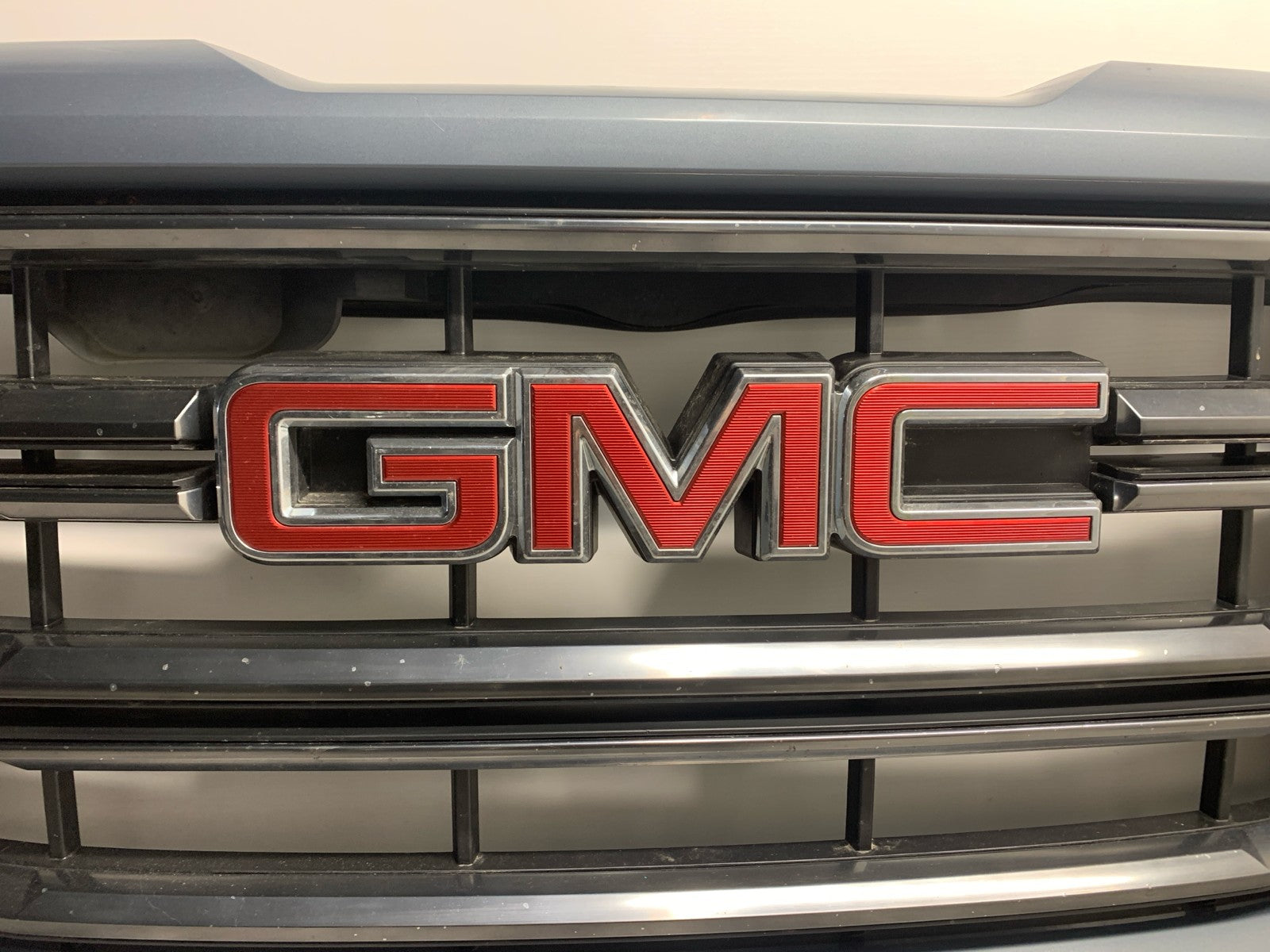 2016 - 2019 GMC SIERRA 1500 FRONT GRILLE 23496236