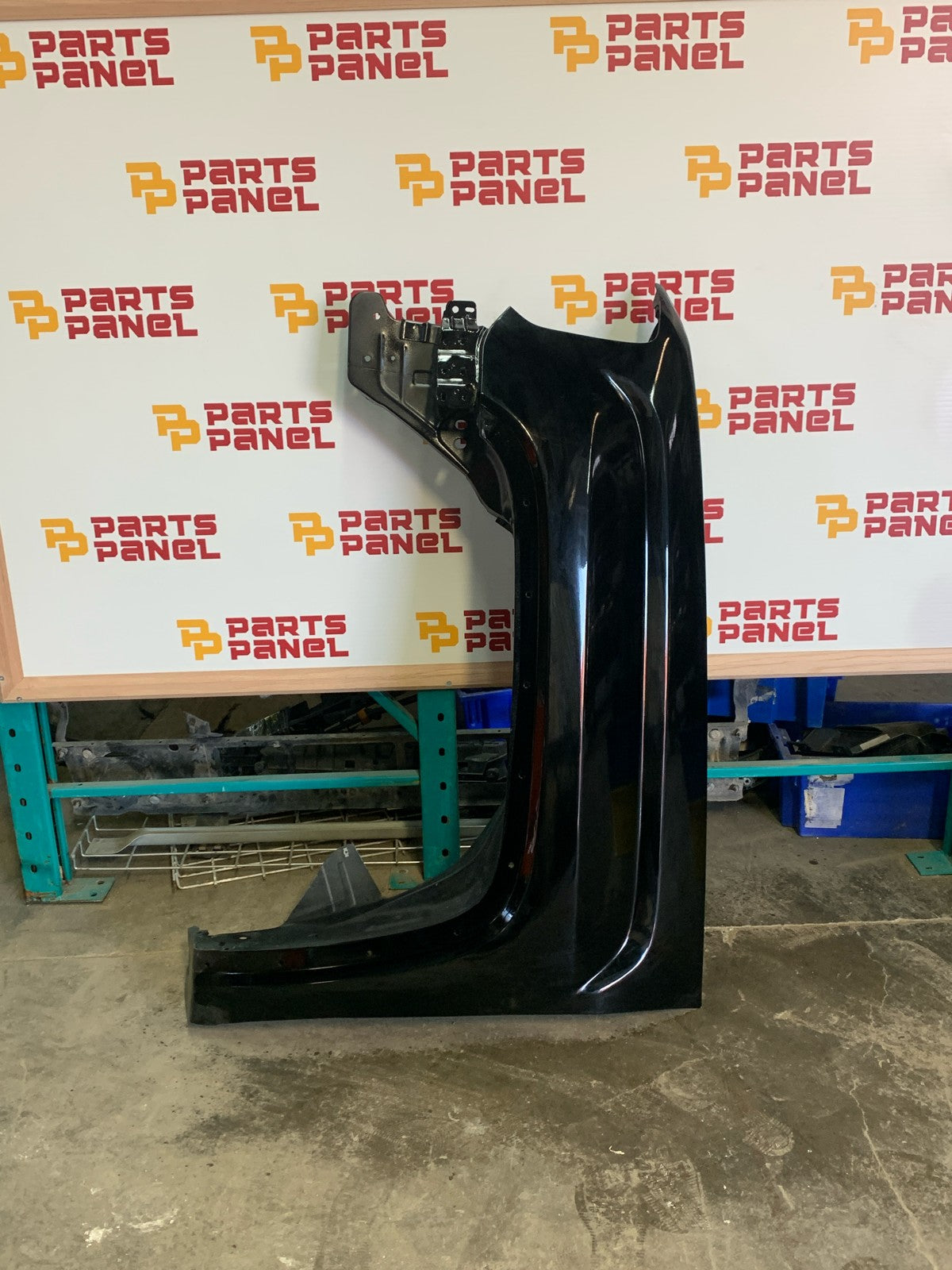 2014 - 2019 GMC SIERRA 1500 / 2500 / 3500 DRIVER SIDE FRONT FENDER
