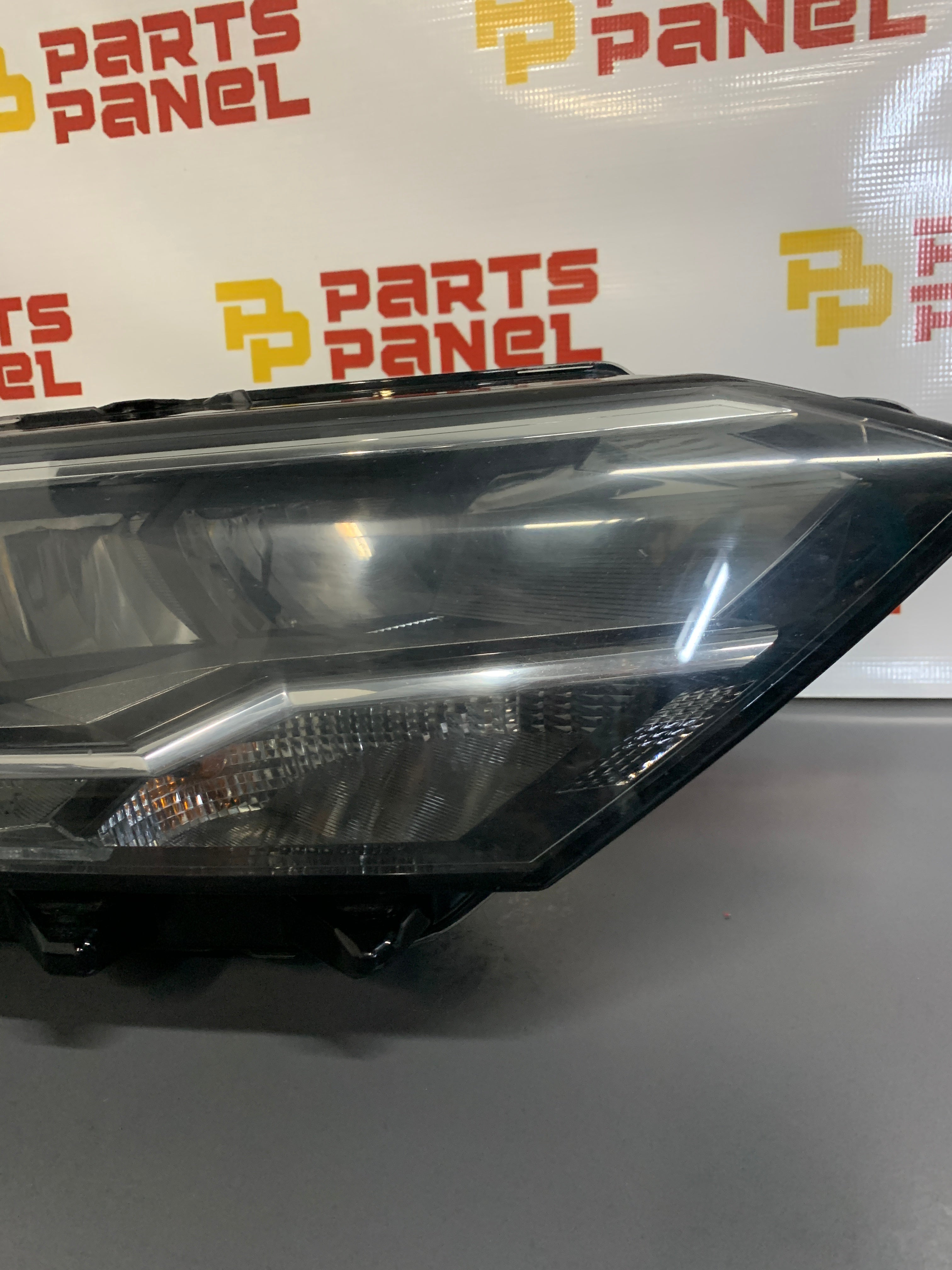 2019 - 2024 VOLKSWAGEN JETTA PASSENGER SIDE LED HEADLIGHT 17A.941.036.A