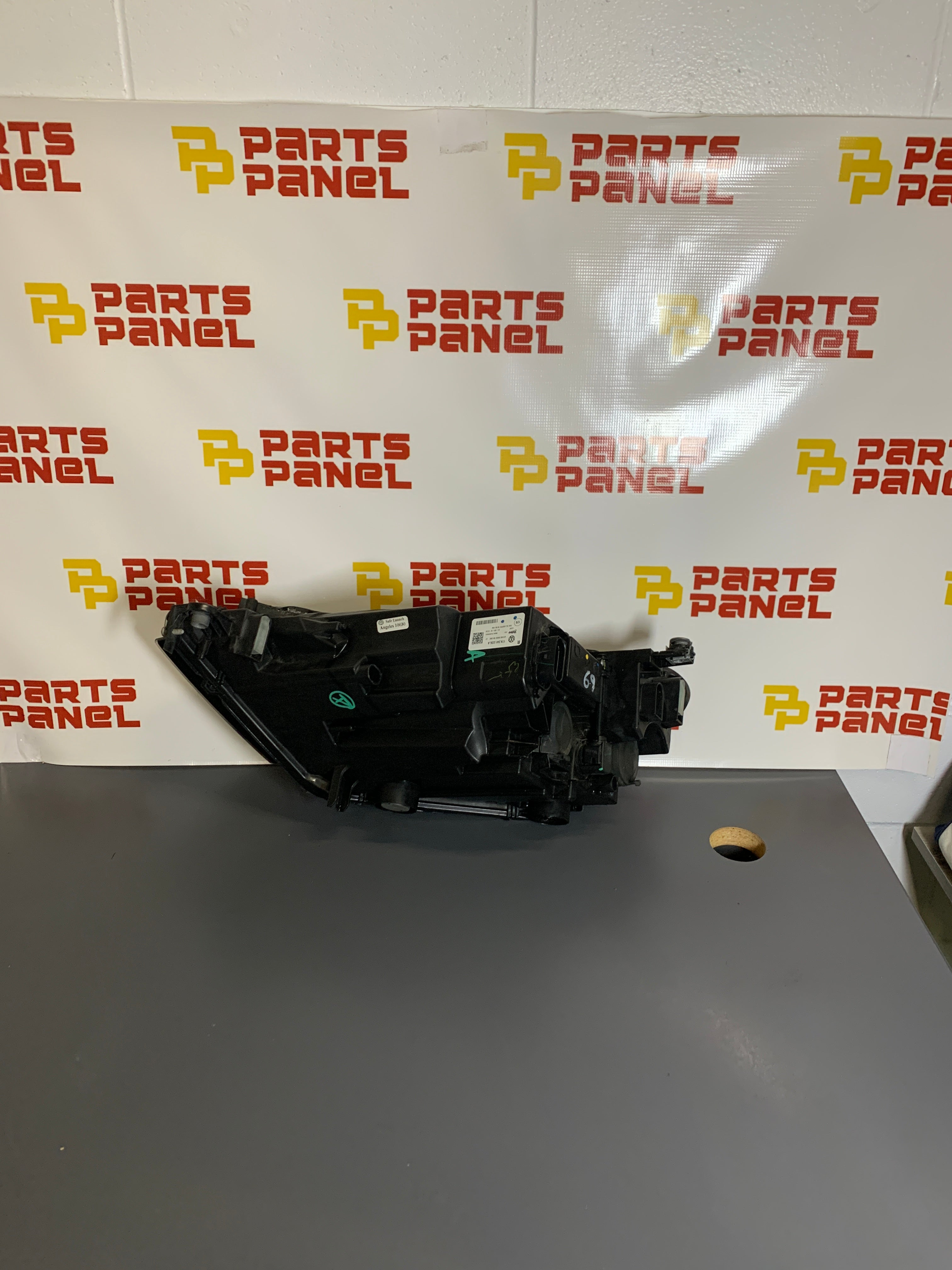 2019 - 2024 VOLKSWAGEN JETTA PASSENGER SIDE LED HEADLIGHT 17A.941.036.A
