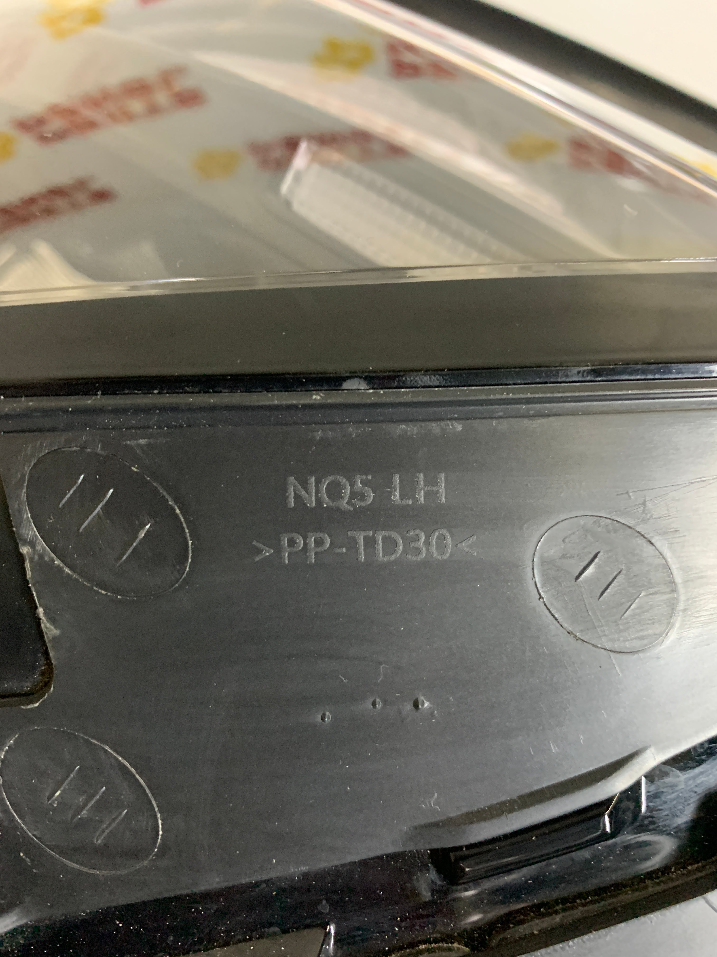 2023 - 2025 KIA SPORTAGE HYBRID AND PLUG-IN DRIVER SIDE HEADLIGHT 92101-P1000