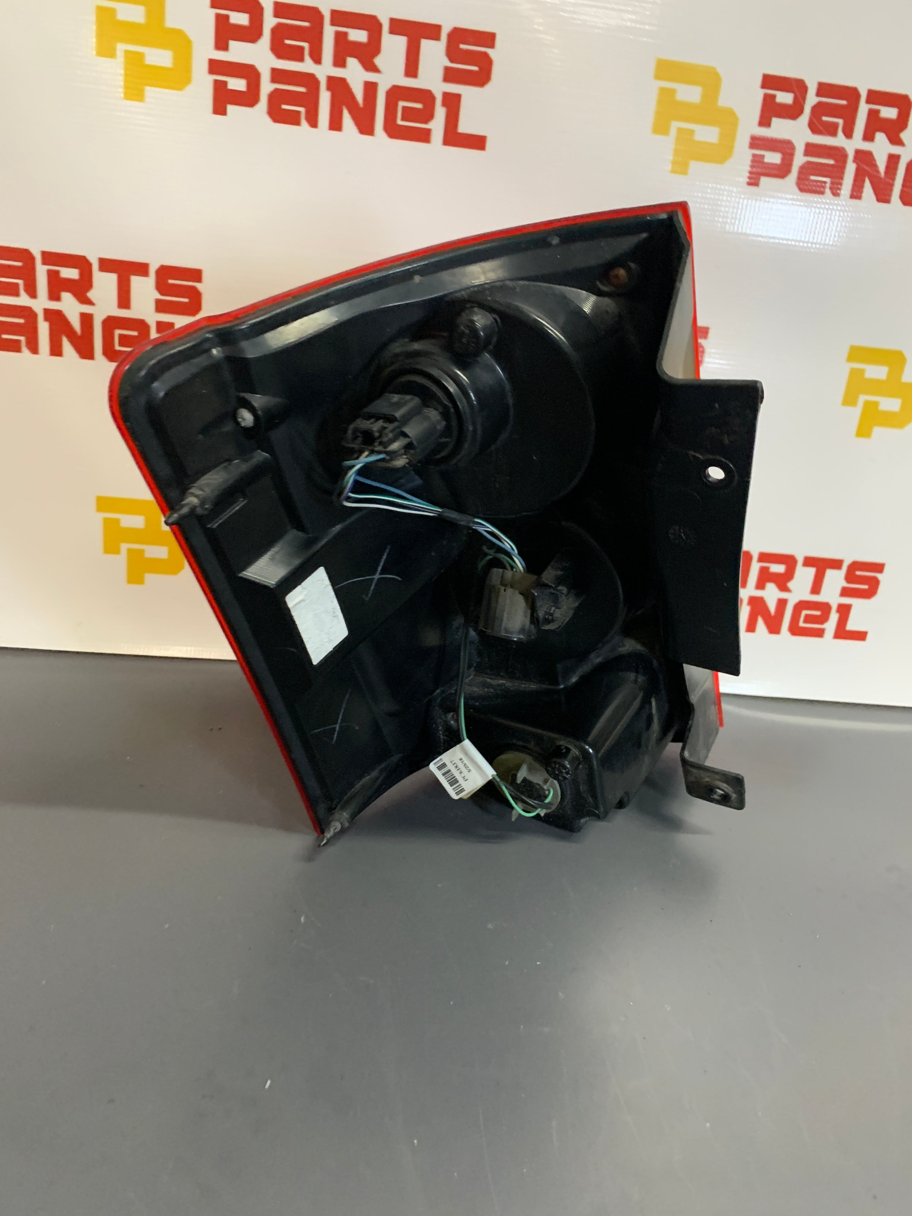 2012 - 2020 DODGE GRAND CARAVAN PASSENFER SIDE TAIL LIGHT 05182534AD