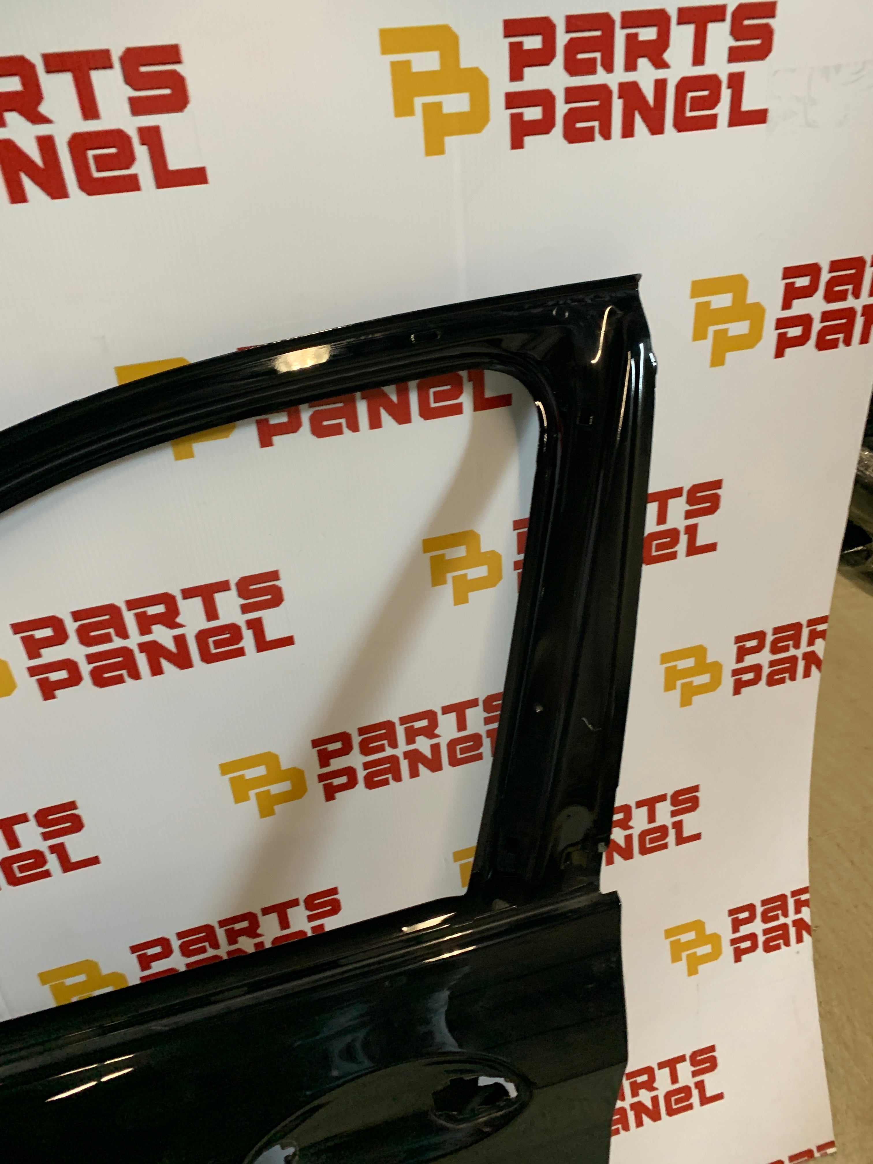 2018 - 2025 BMW X3 DRIVER SIDE FRONT DOOR SHELL