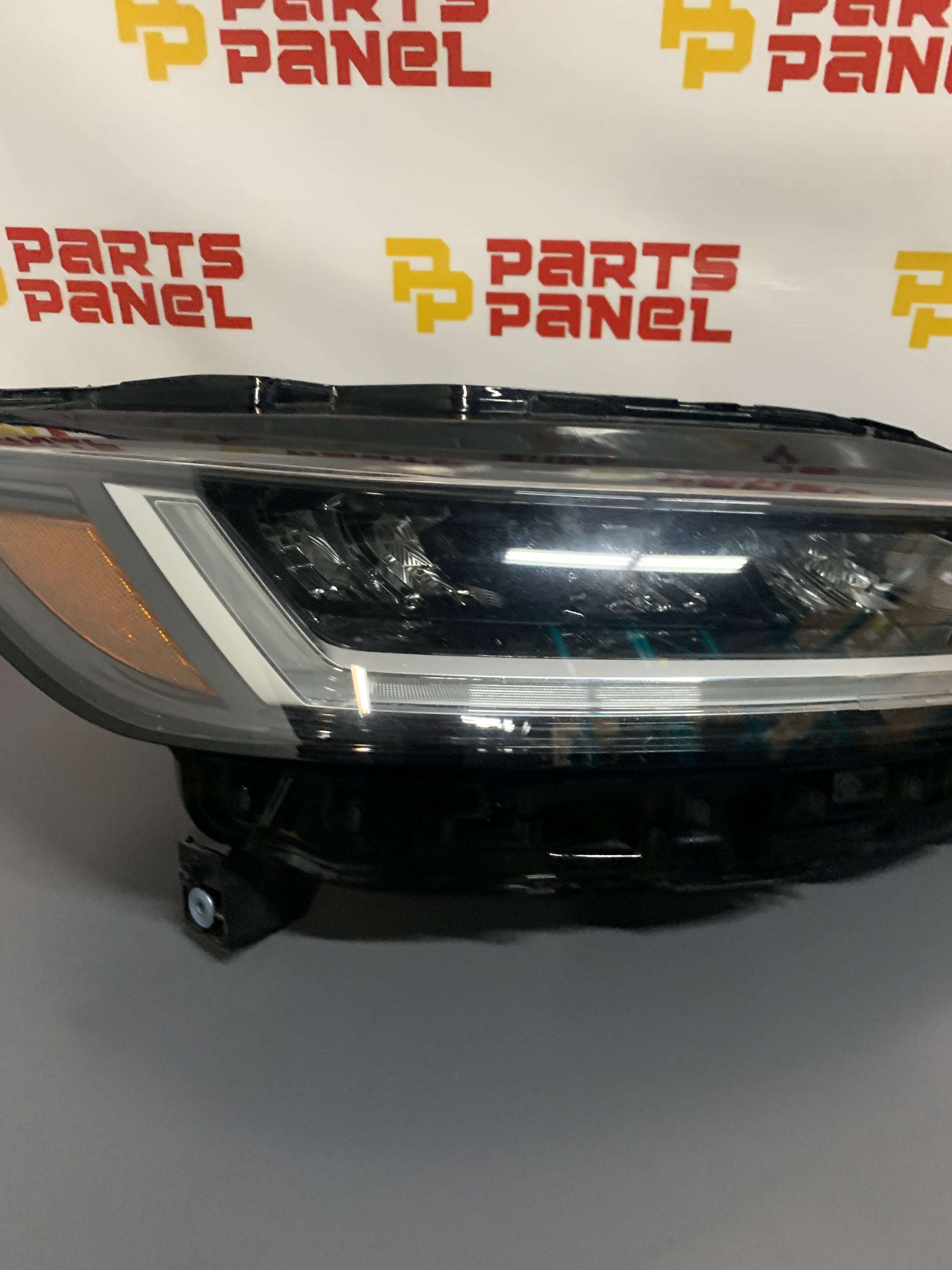 2023 - 2025 HONDA HRV HR-V PASSENGER SIDE HEADLIGHT 33100-3W0-A02