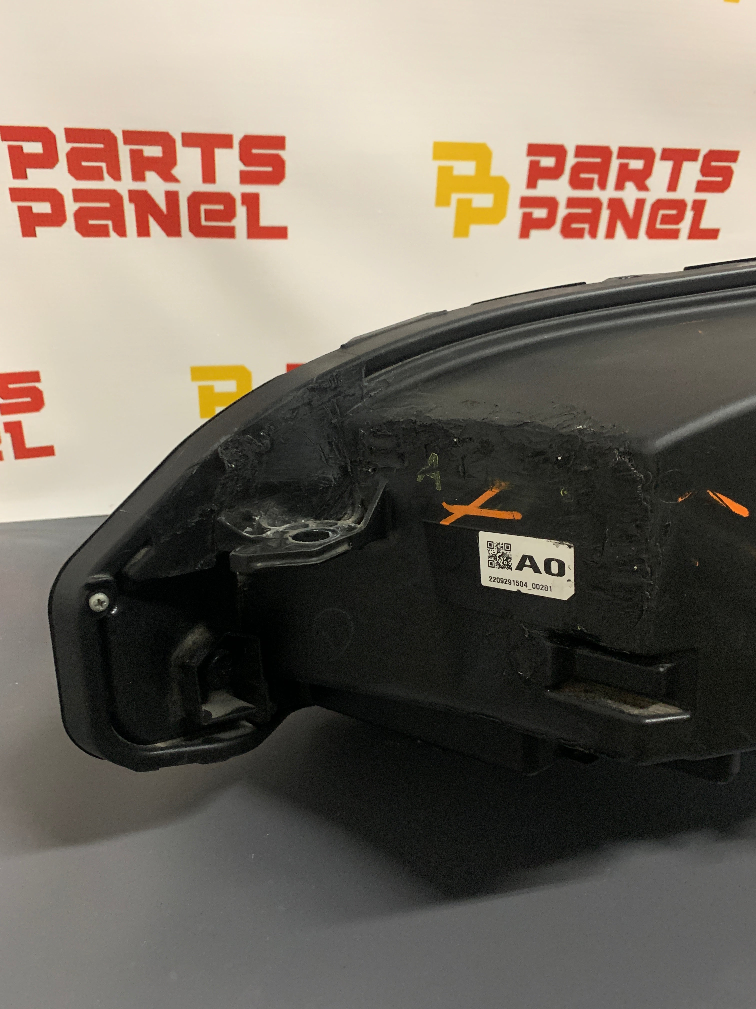 2023 - 2025 HONDA HRV HR-V PASSENGER SIDE HEADLIGHT 33100-3W0-A02