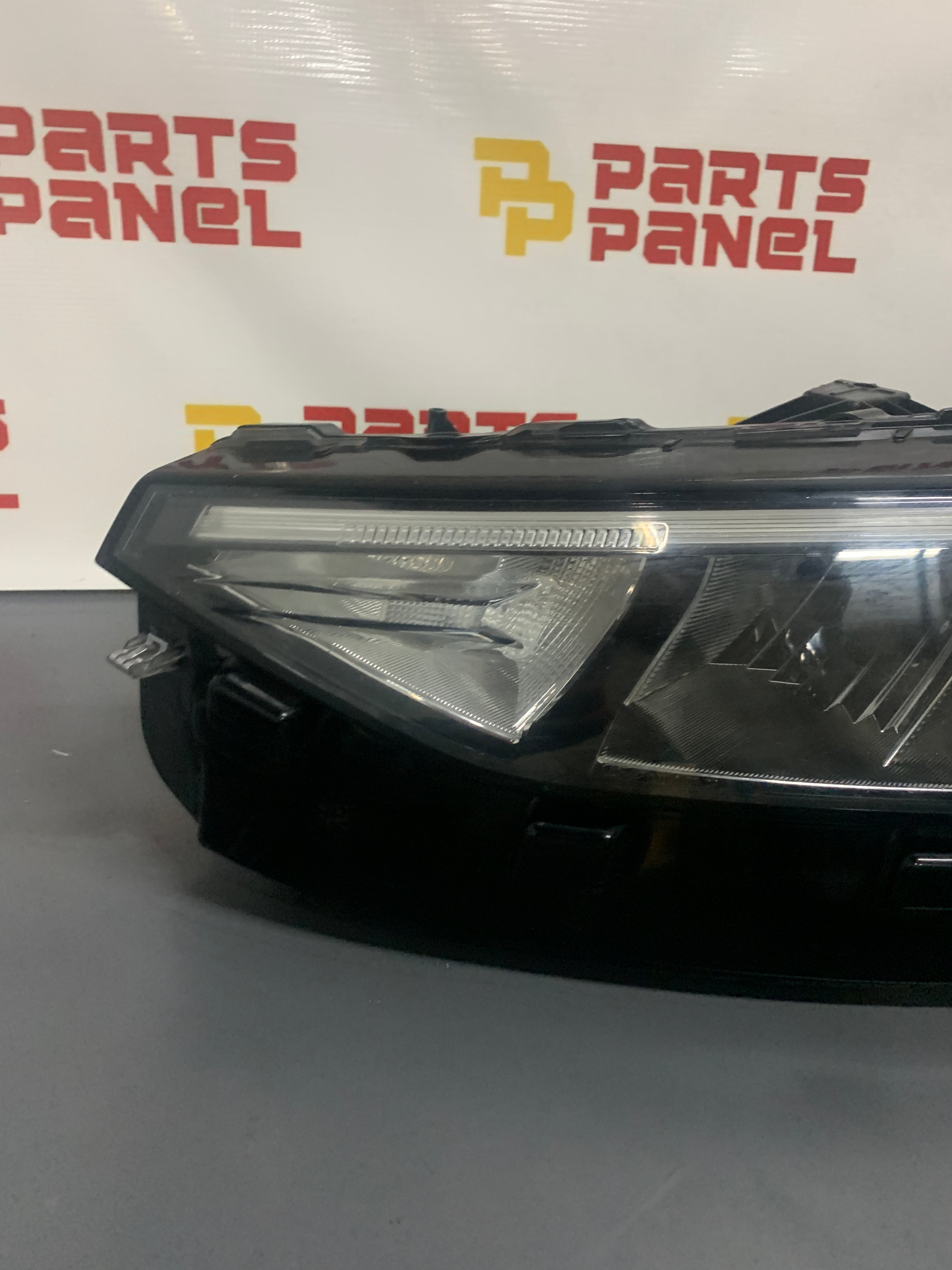 2023 - 2025 FORD ESCAPE DRIVER SIDE FULL LED HEADLIGHT PJ6B-13E015-BC