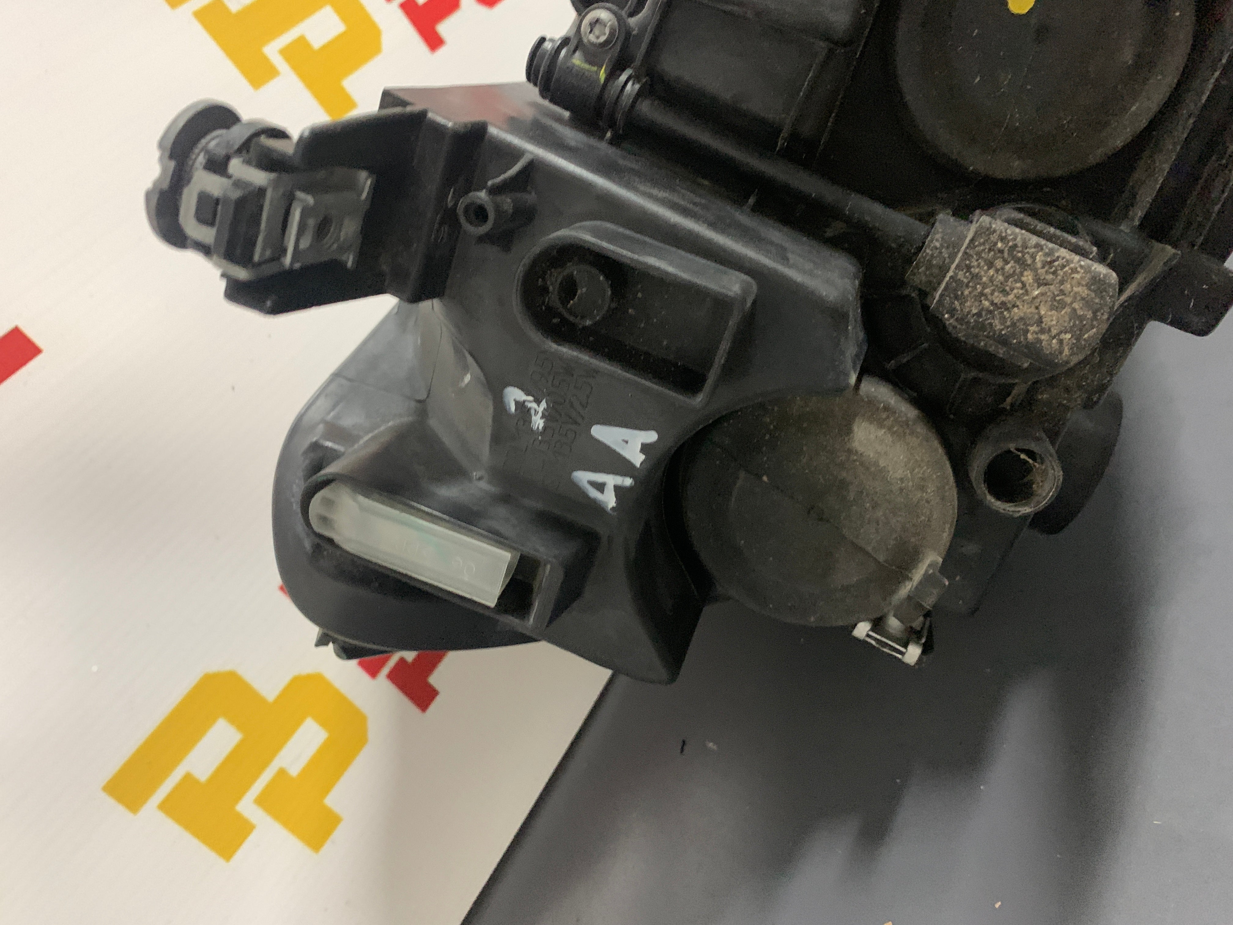 2019 - 2024 VOLKSWAGEN JETTA / JETTA GLI DRIVER SIDE HEADLIGHT 17A.941.035.E
