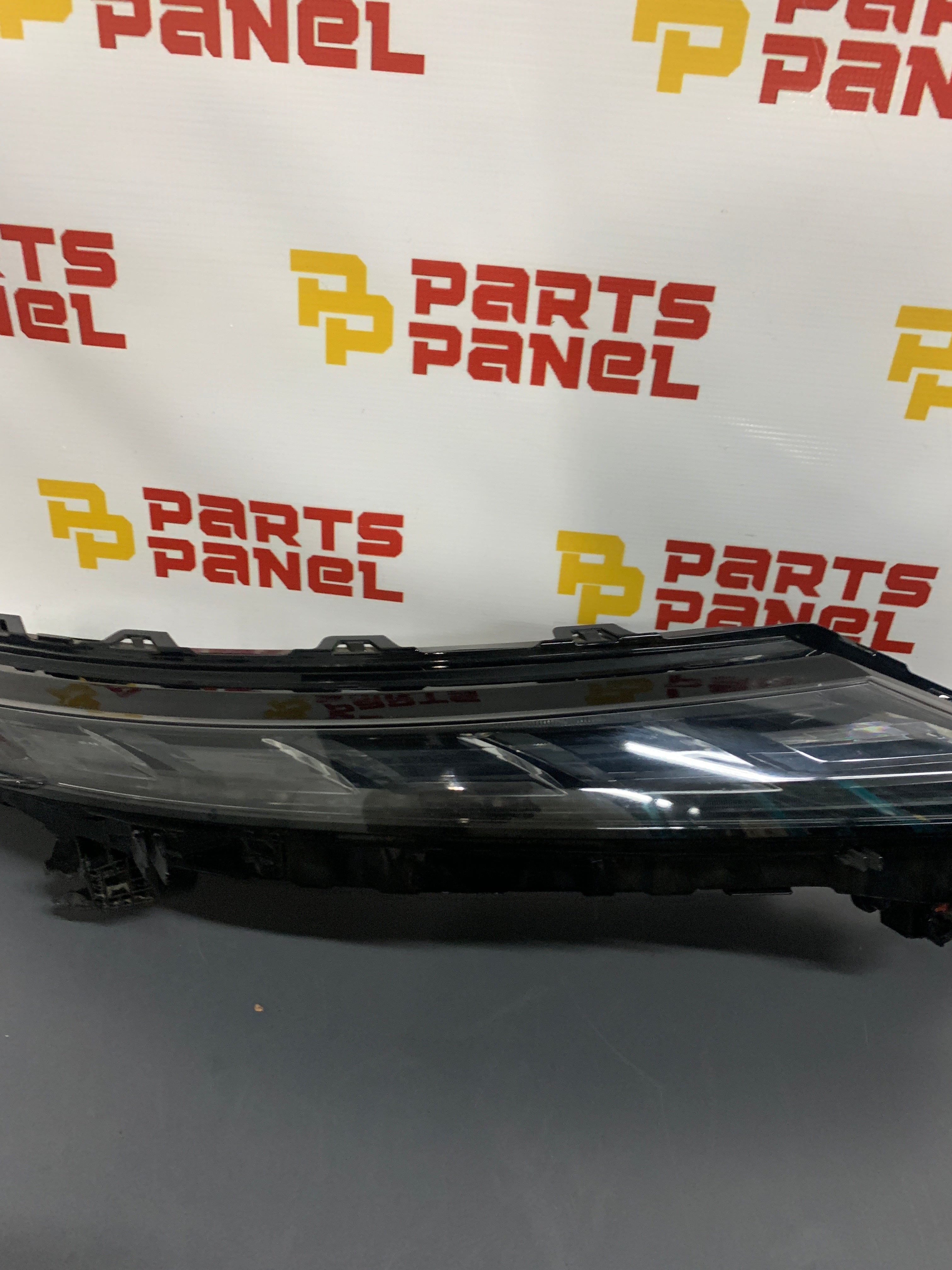 2023 - 2025 MITSHUBISHI OUTLANDER DAYTIME RUNNING COMB LAMP 8310A044