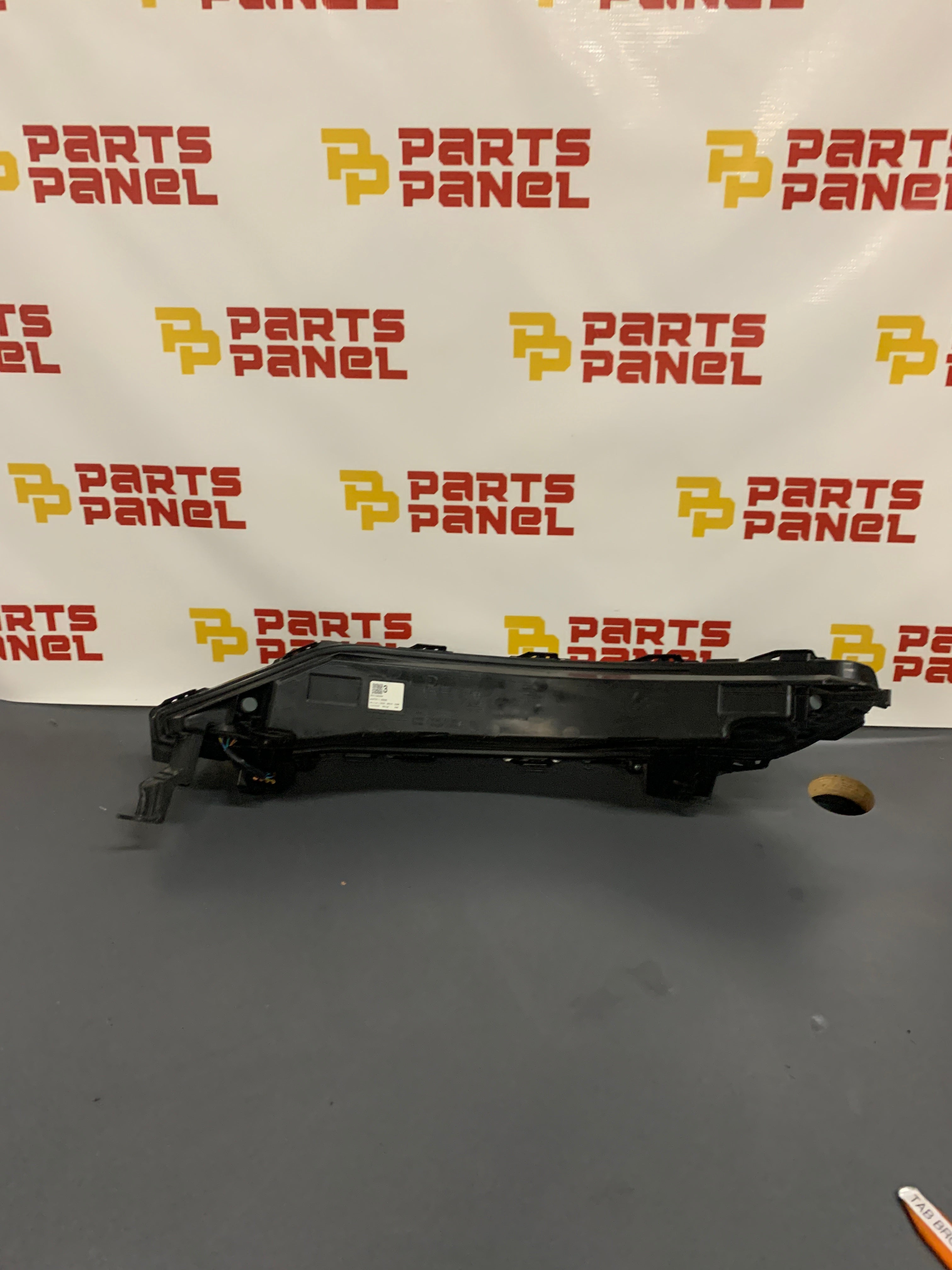2023 - 2025 MITSHUBISHI OUTLANDER DAYTIME RUNNING COMB LAMP 8310A044