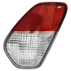 2016 - 2022 MITSUBISHI OUTLANDER DRIVER SIDE BACK UP LIGHT ASSEMBLY MI2882103C 8336A153