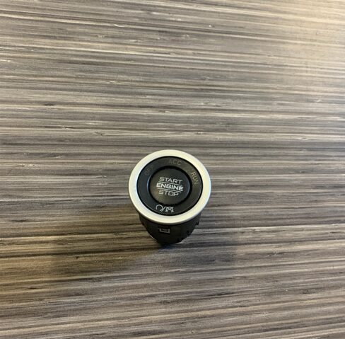 2019 - 2022 RAM 2500 / 3500 IGNITION SWTICH TRIM RING BEZEL 337808-101