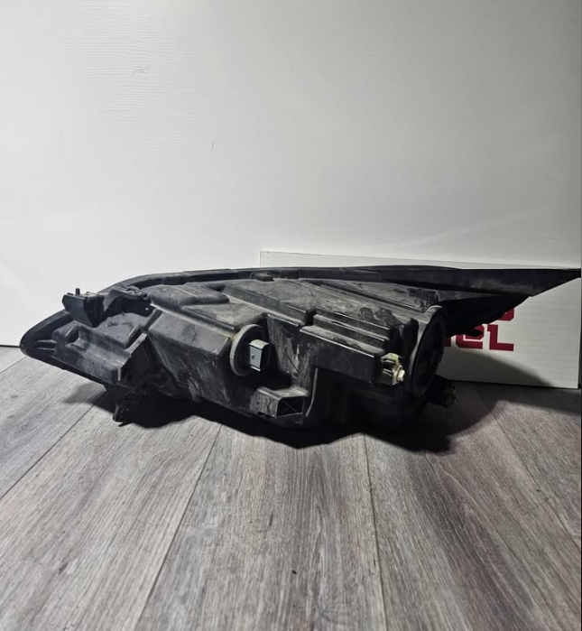 2018-2021 CHEVY EQUINOX PASSENGER SIDE HEADLIGHT 8475 3438