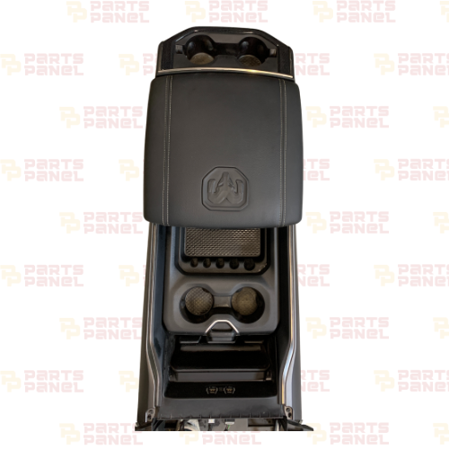 2019 - 2024 NEW STYLE 5TH GENERATION RAM 1500 NEW STYLE CREW CAB WITH REAR CHARGING PORT