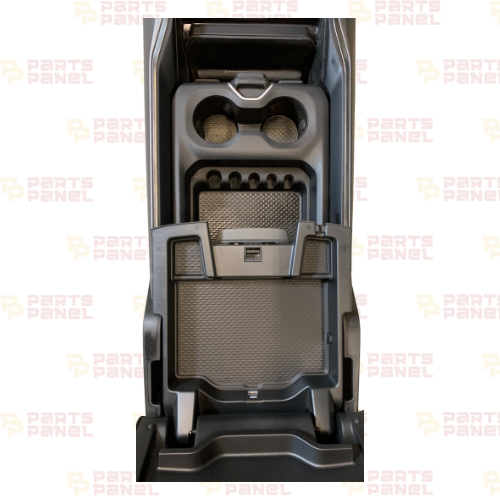 2019 - 2024 NEW STYLE 5TH GENERATION RAM 1500 NEW STYLE CREW CAB WITH REAR CHARGING PORT
