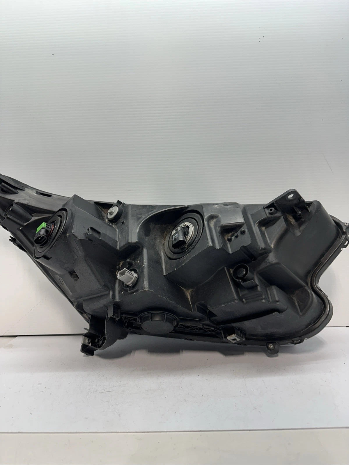 2017 - 2022 HONDA CRV DRIVER SIDE HEADLIGHT WITH HALOGEN LAMP 33150TLA305 33150TLAA01