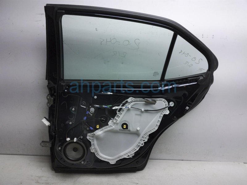 2018 - 2021 TOYOTA CAMRY / HYBRID DOOR REAR RIGHT HAND STEEL TO1503997U 