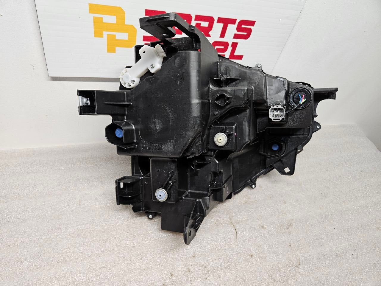 Headlight Assembly Driver Side LH OEM
