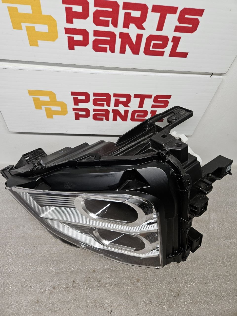 Headlight Assembly Driver Side LH OEM