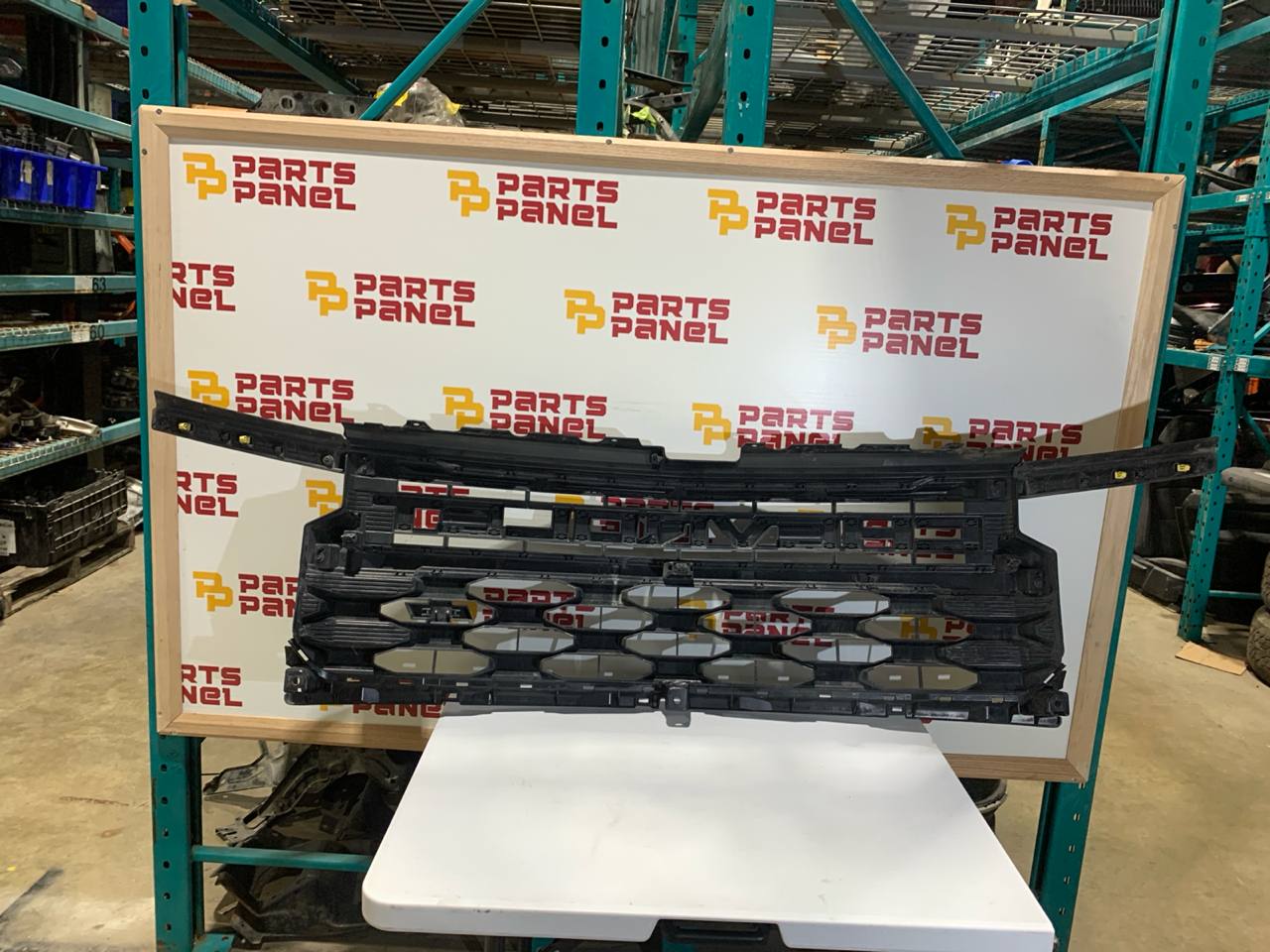 2019-2024 Chevrolet Silverado 1500 Front Grille OEM