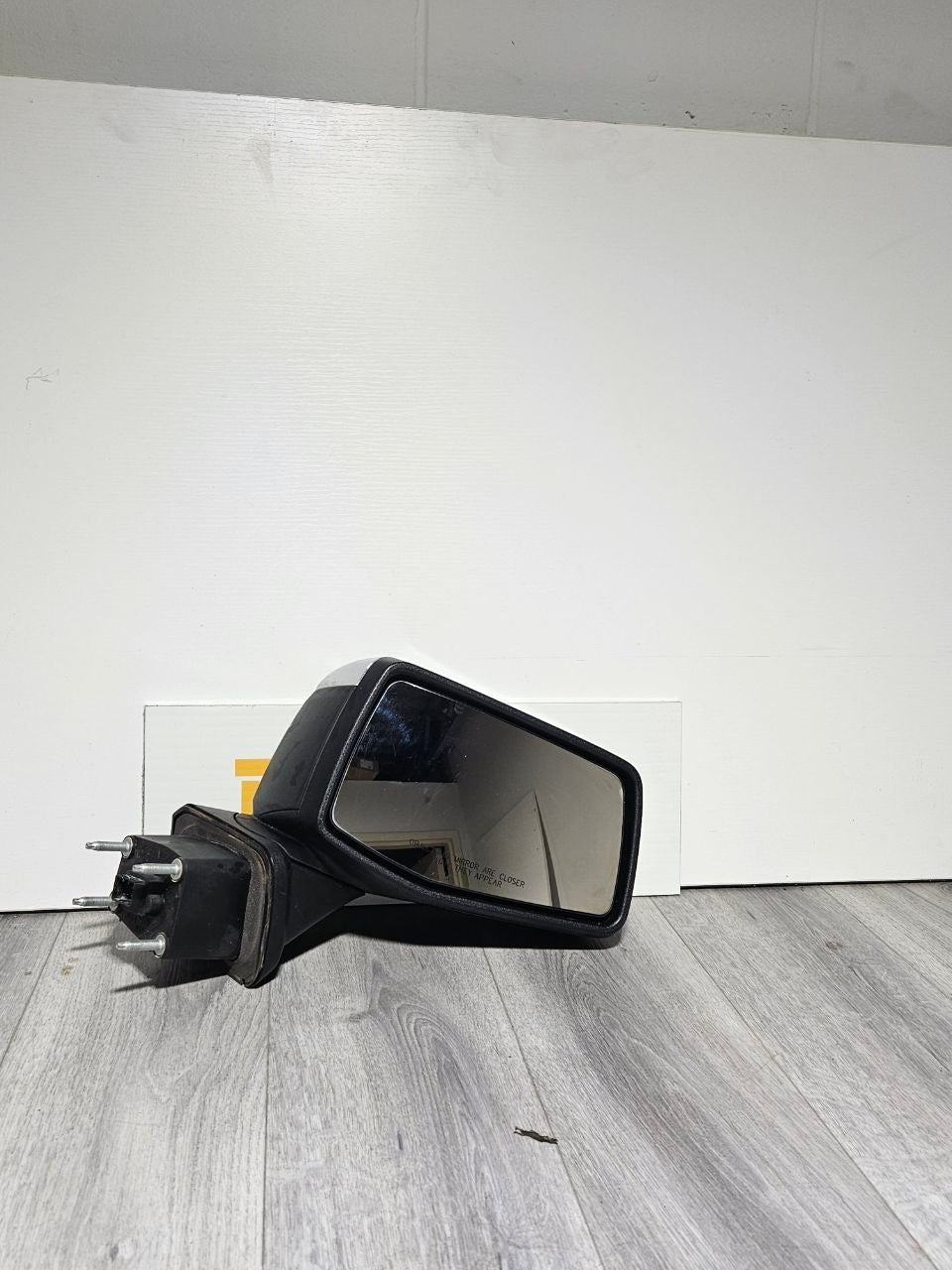 2014-2018 Chevrolet Silverado Passenger Side Door Mirror OEM