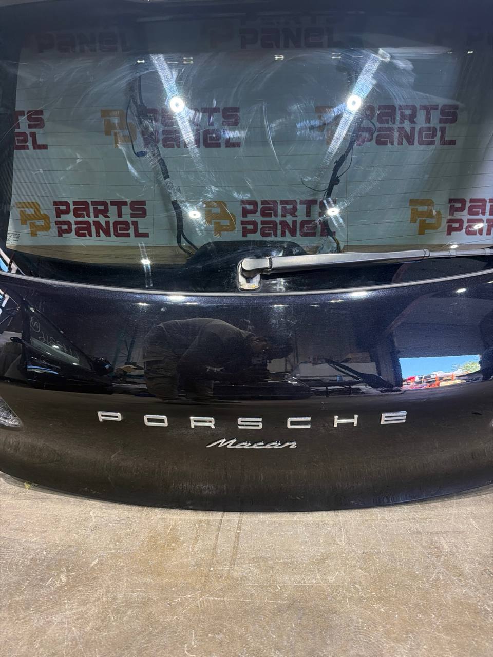 2014-2023 Porsche Macan Rear Tailgate Liftgate OEM