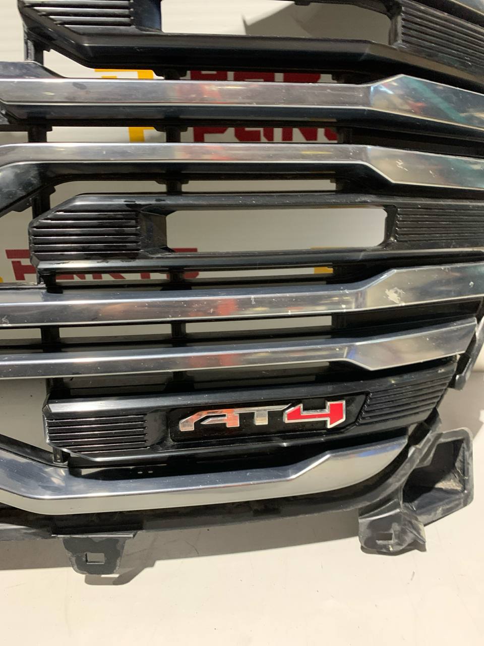 2019-2022 GMC Sierra 1500 Front Grille OEM