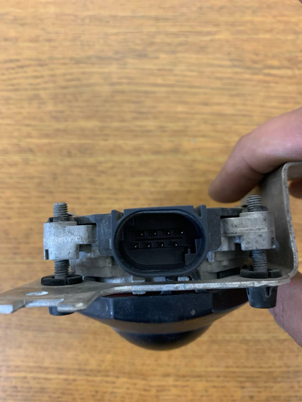 2017-2019 Audi Q7 Front Adaptive Cruise Control Radar Sensor OEM