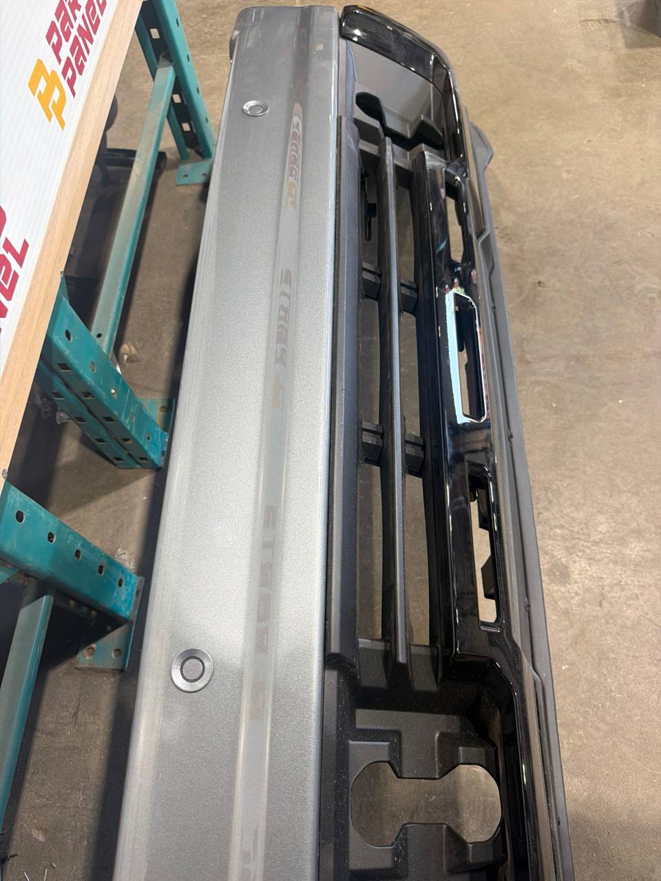 2023-2024 Ford Super Duty Front Bumper Assembly OEM