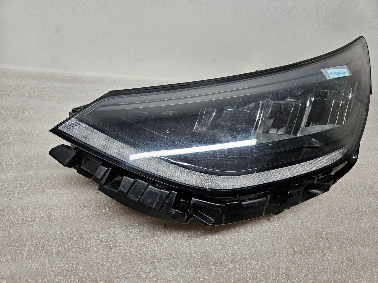2019-2023 Kia Forte Driver Side Headlight Assembly OEM