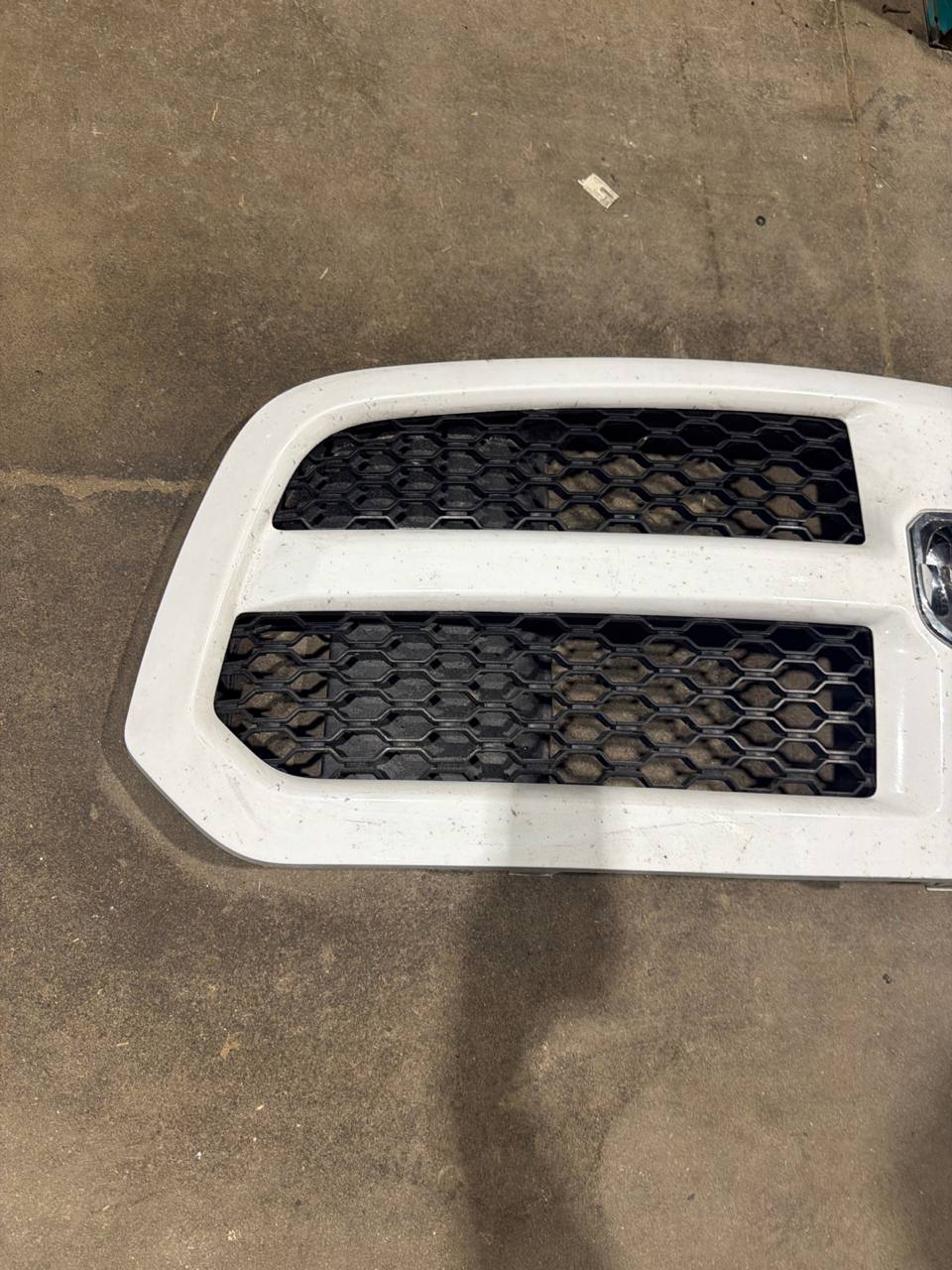 2009-2018 RAM 1500 Front Grille OEM