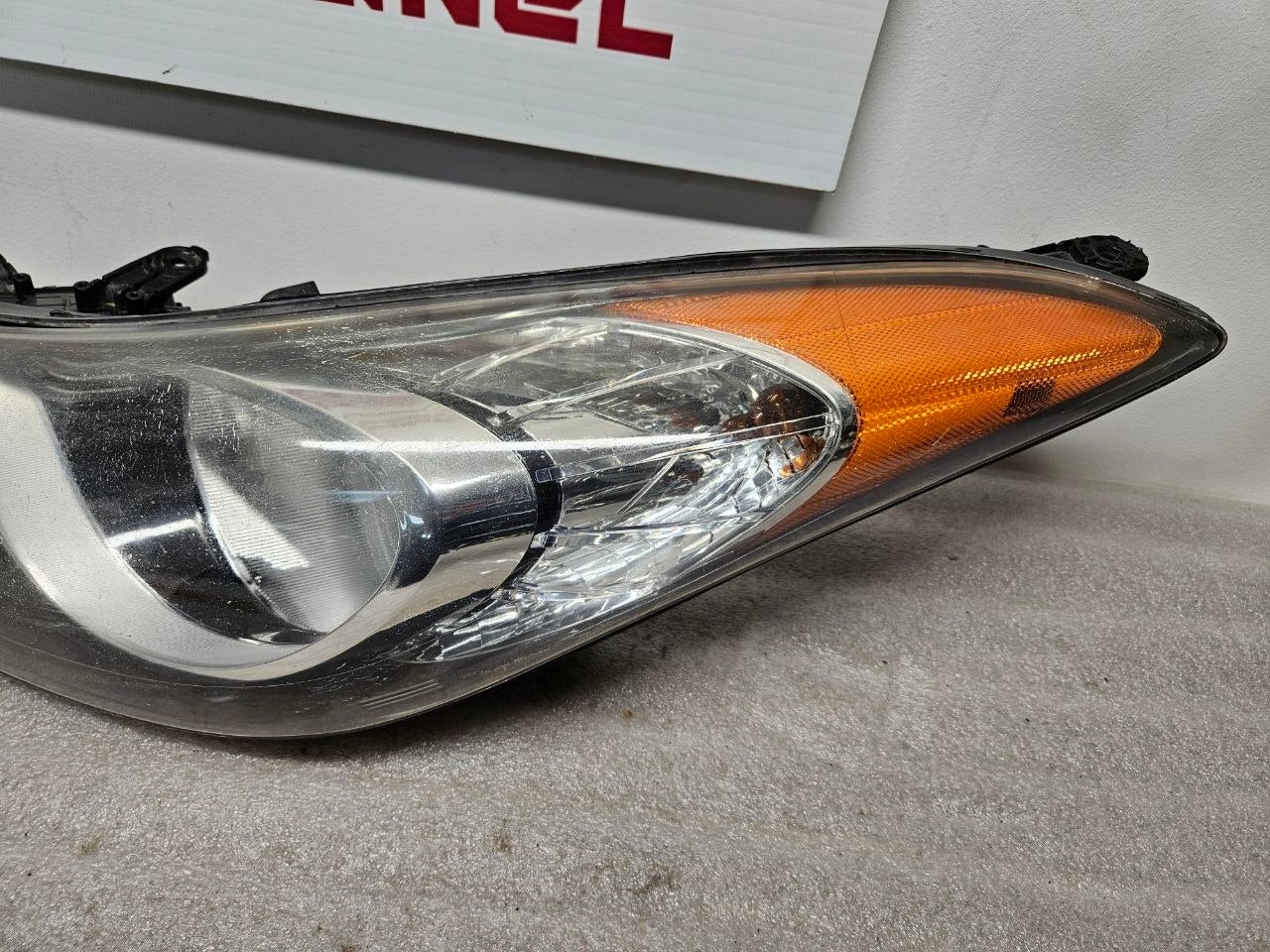 2011-2013 Hyundai Elantra Headlight Assembly Driver Side OEM