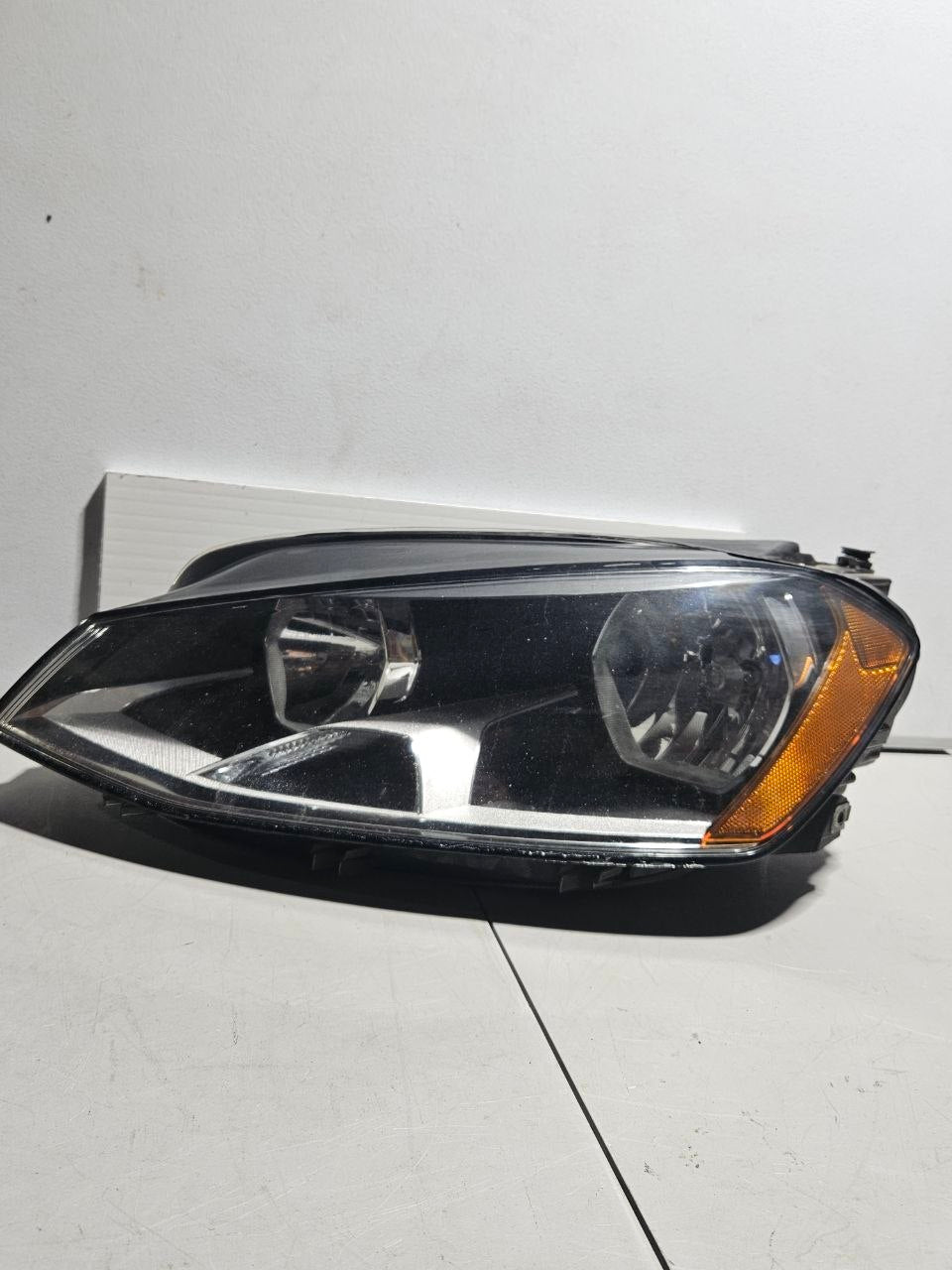 2015-2017 Volkswagen Golf Driver Side LH Headlight OEM