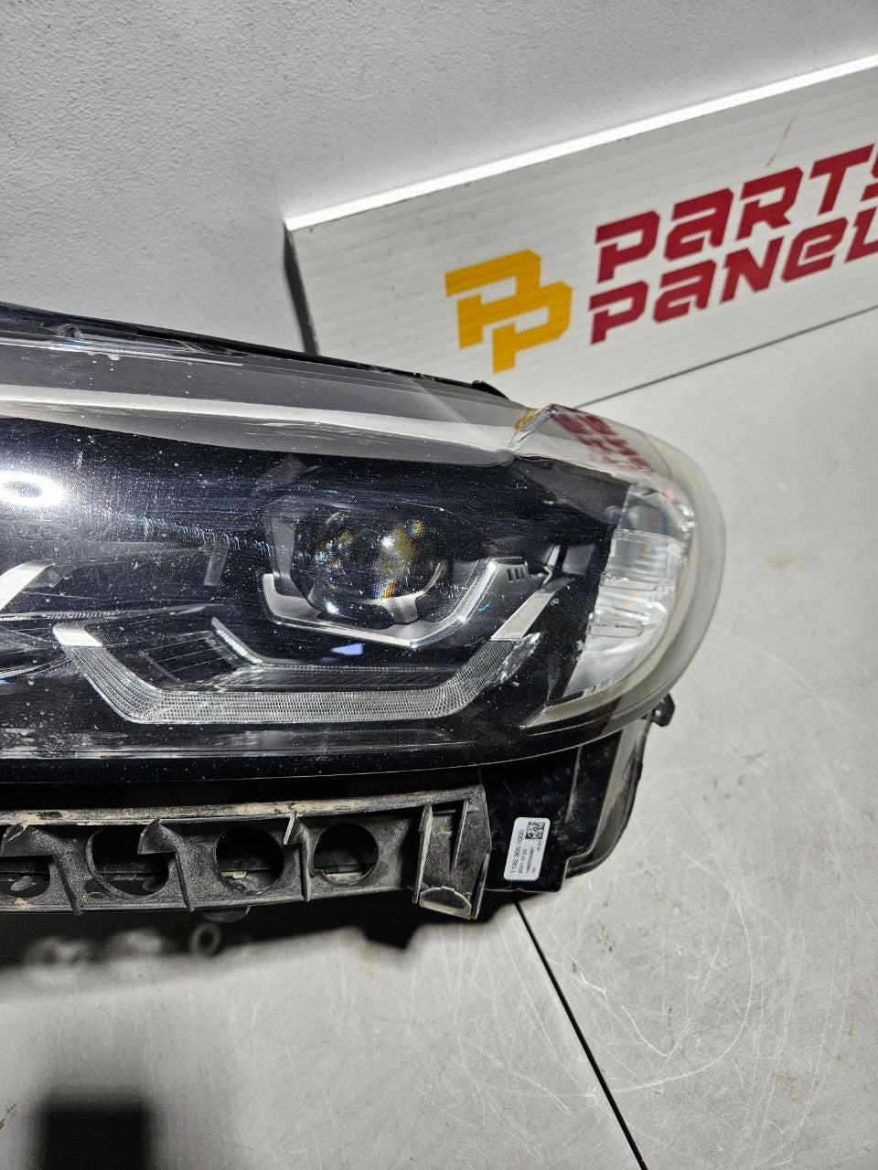2021-2023 BMW 5 Series Headlight Driver Side LH OEM