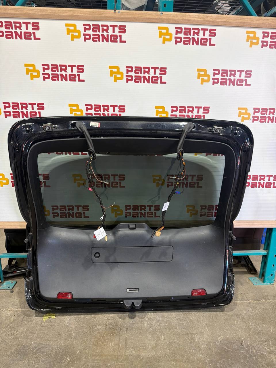 2014-2023 Porsche Macan Rear Tailgate Liftgate OEM