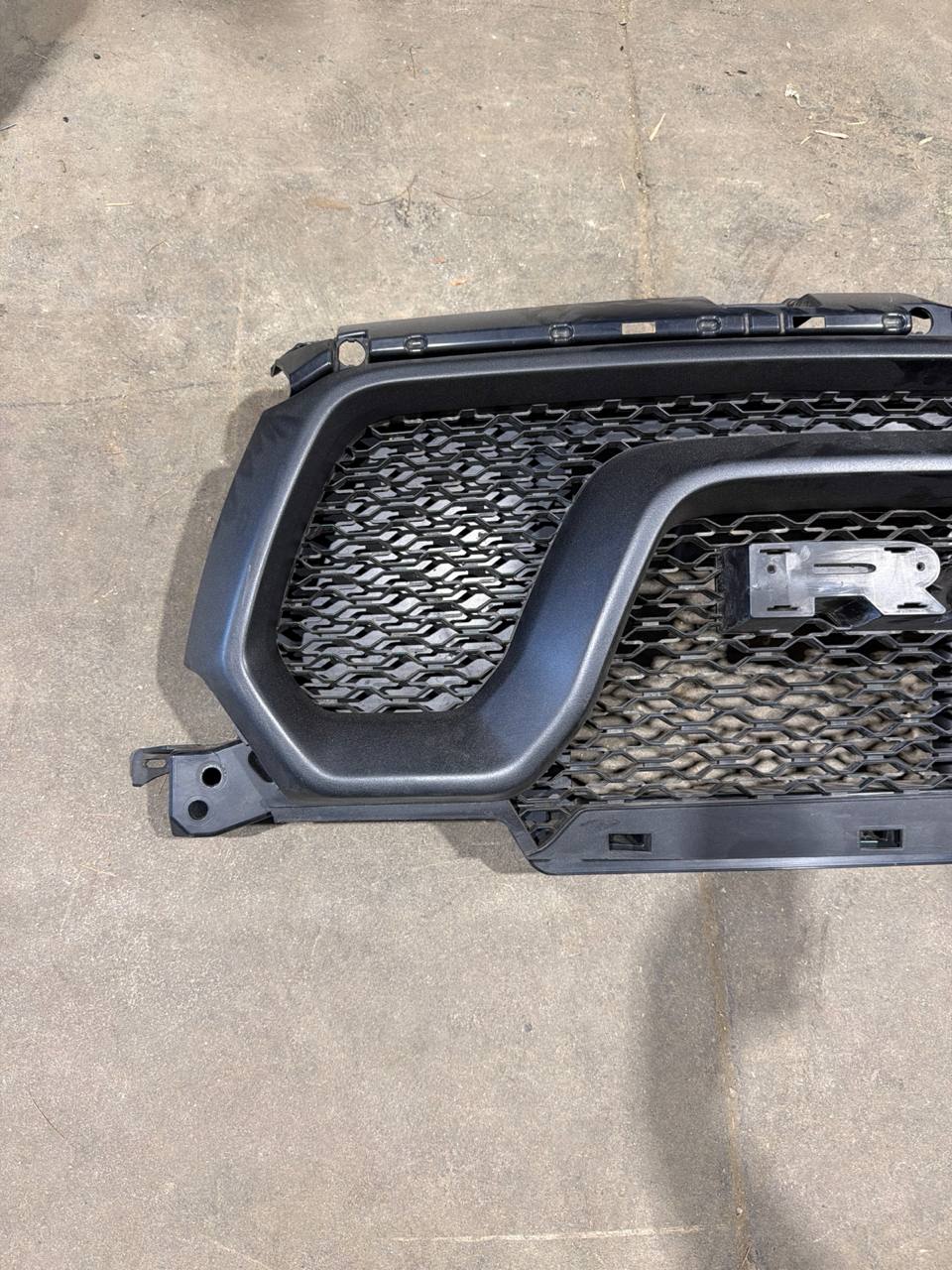 2019-2024 Ram 1500 Front Grille OEM