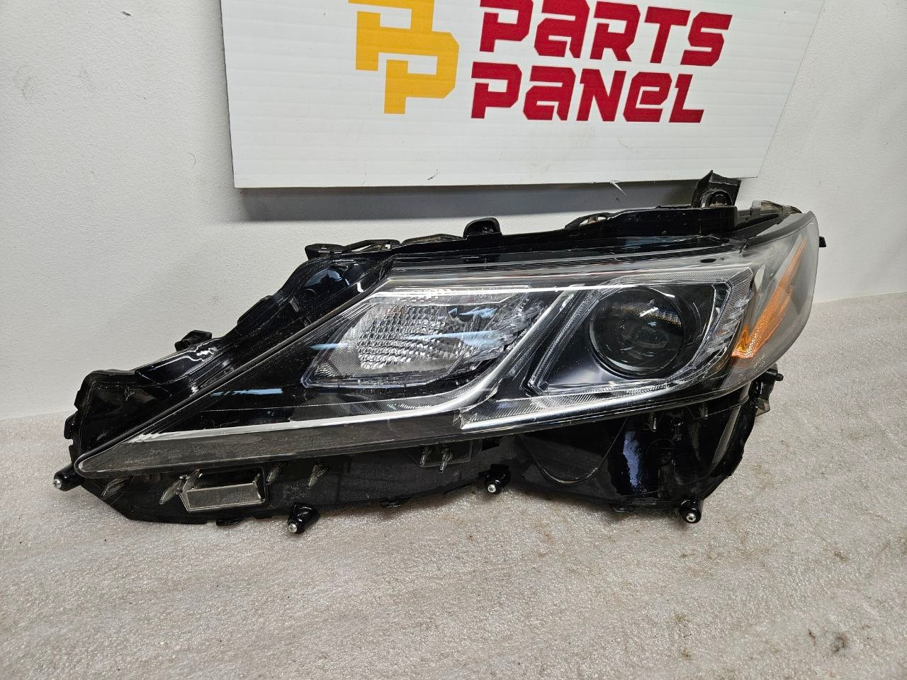 OEM Headlight Assembly Driver Side LH