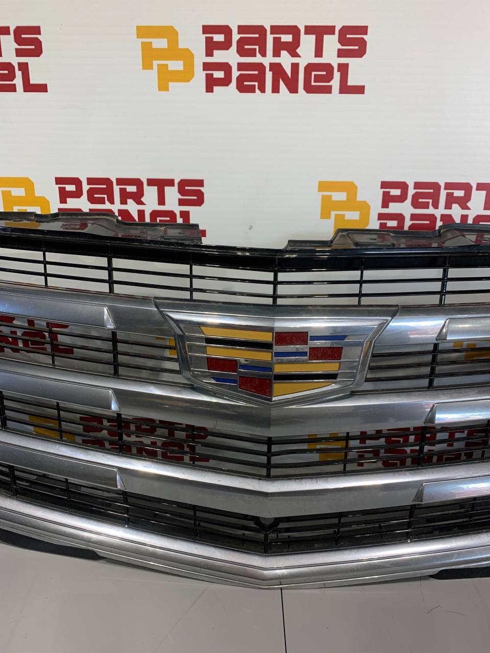 2015-2020 Cadillac Escalade Front Grille Assembly OEM