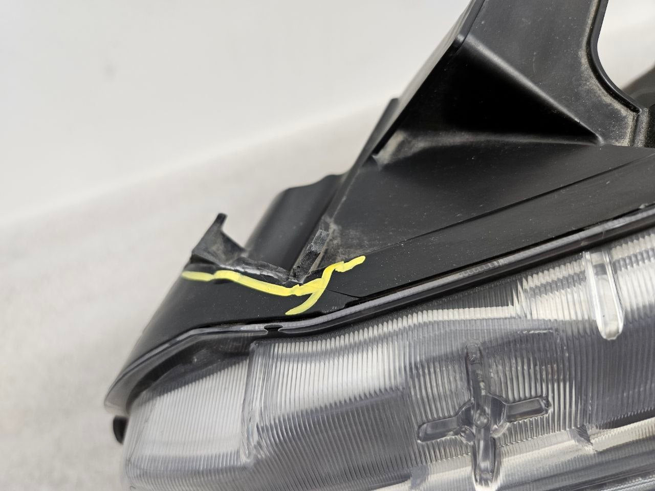 2013-2015 Nissan Altima Driver Side LH Headlight Assembly OEM