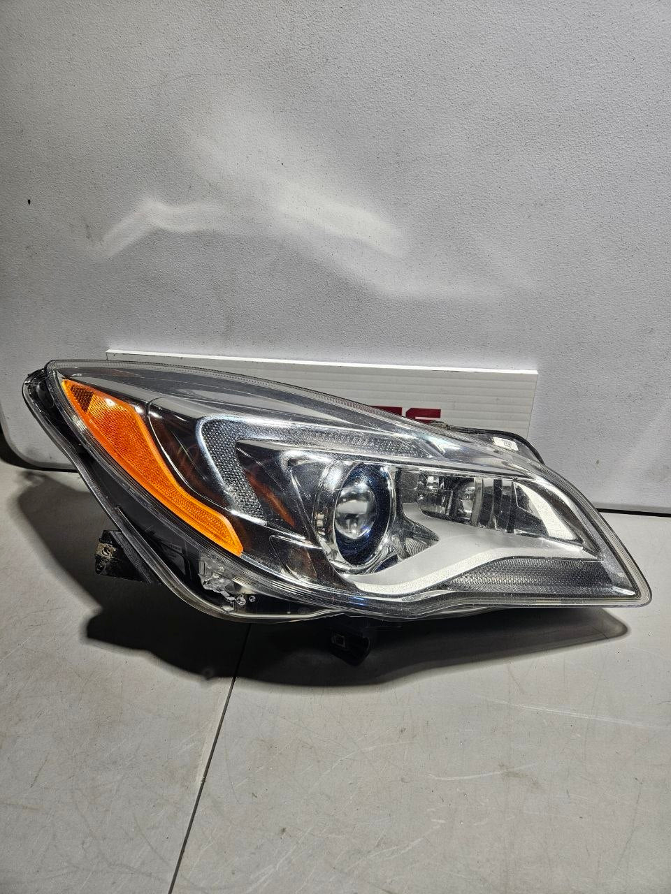 2014-2017 Buick Regal Headlight Passenger Side RH OEM