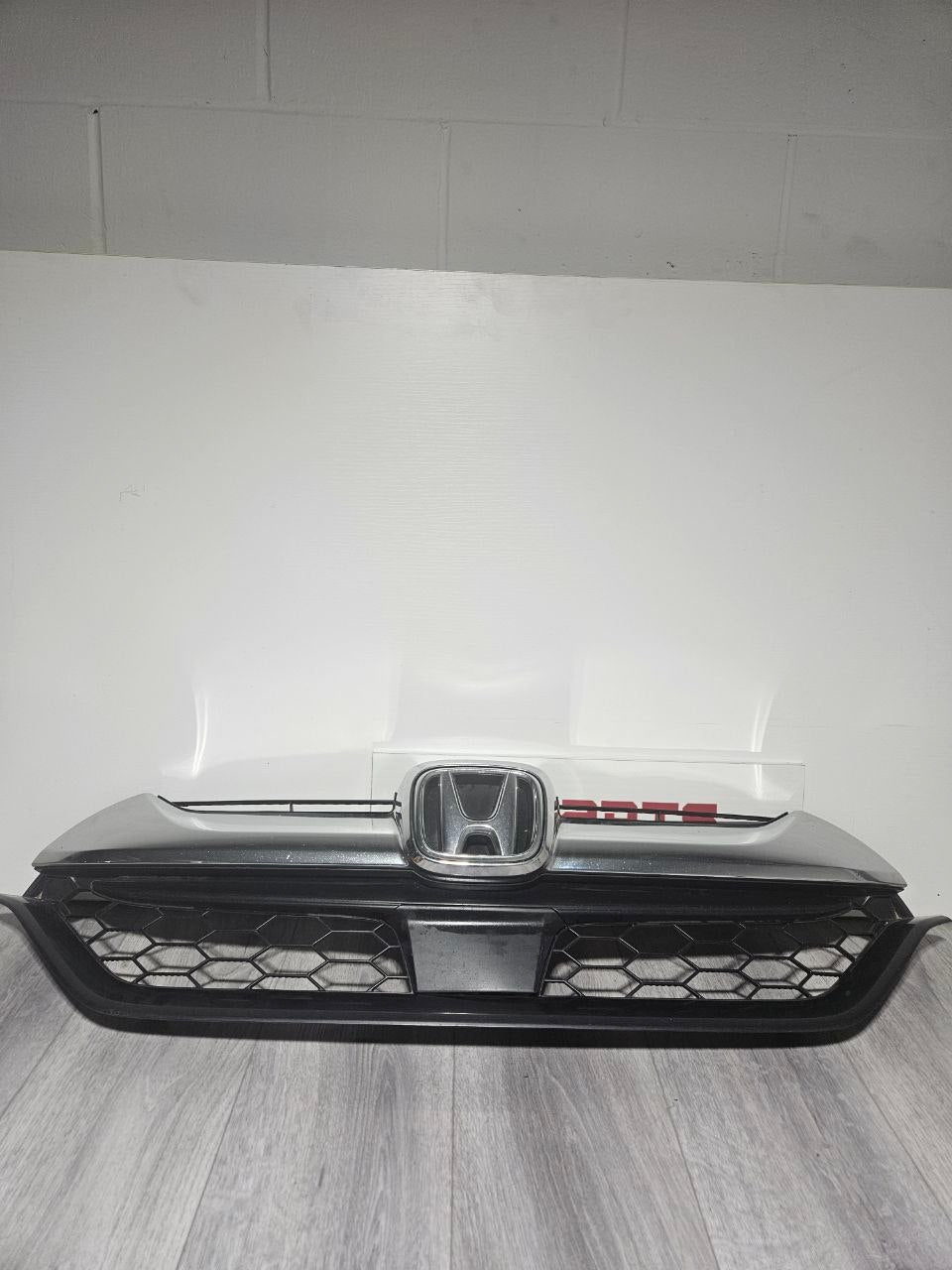 2017-2019 Honda CR-V Grille OEM