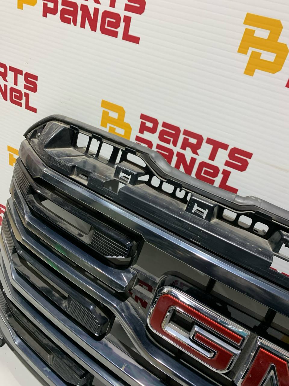 2019-2022 GMC Sierra 1500 Front Grille OEM