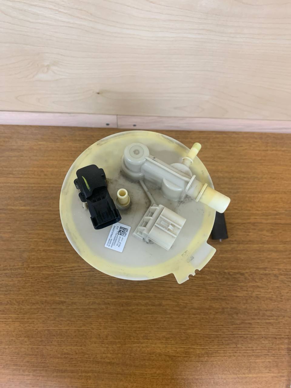 Fuel Pump Assembly OEM 84275113