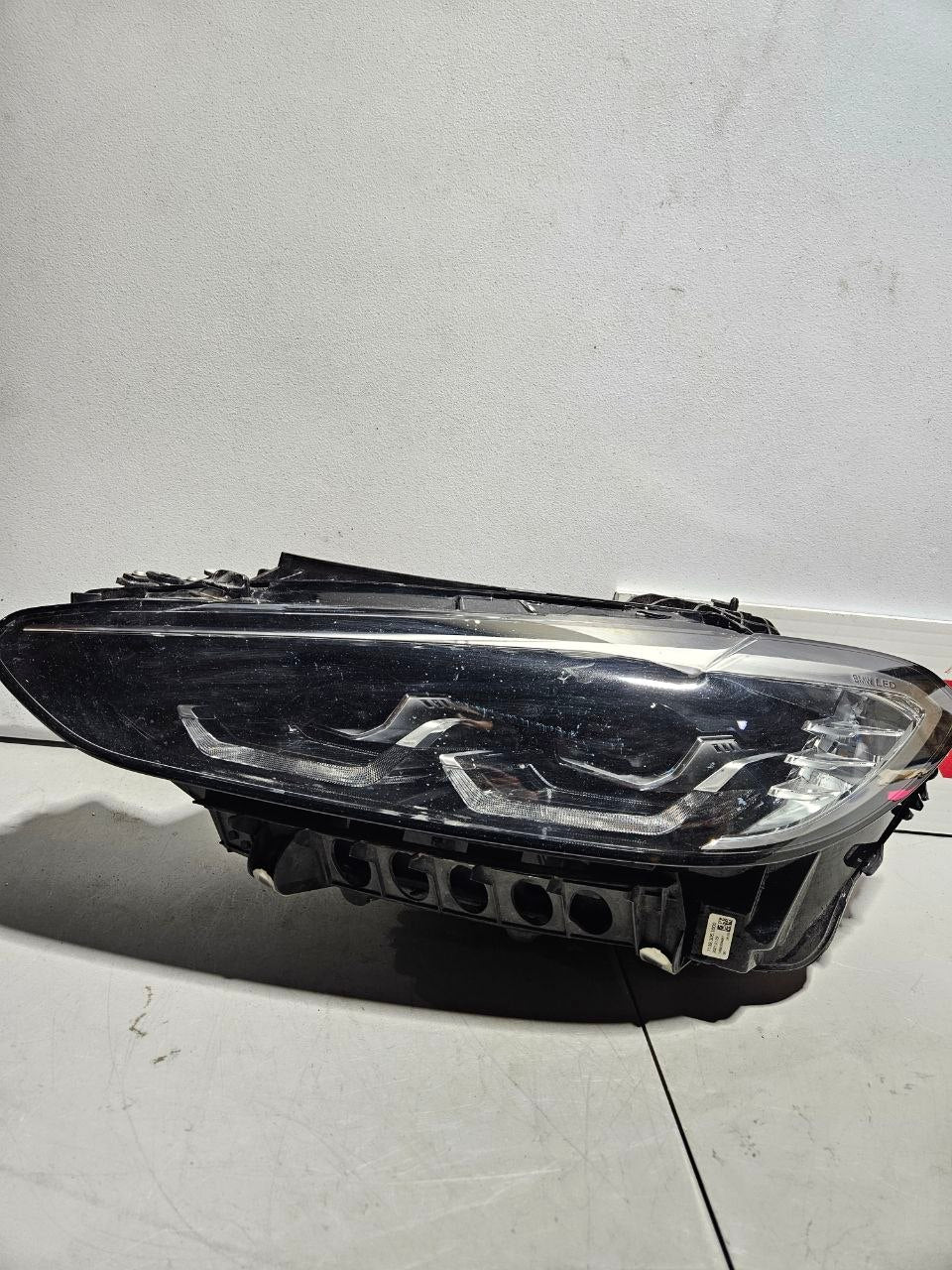 2021-2023 BMW 5 Series Headlight Driver Side LH OEM